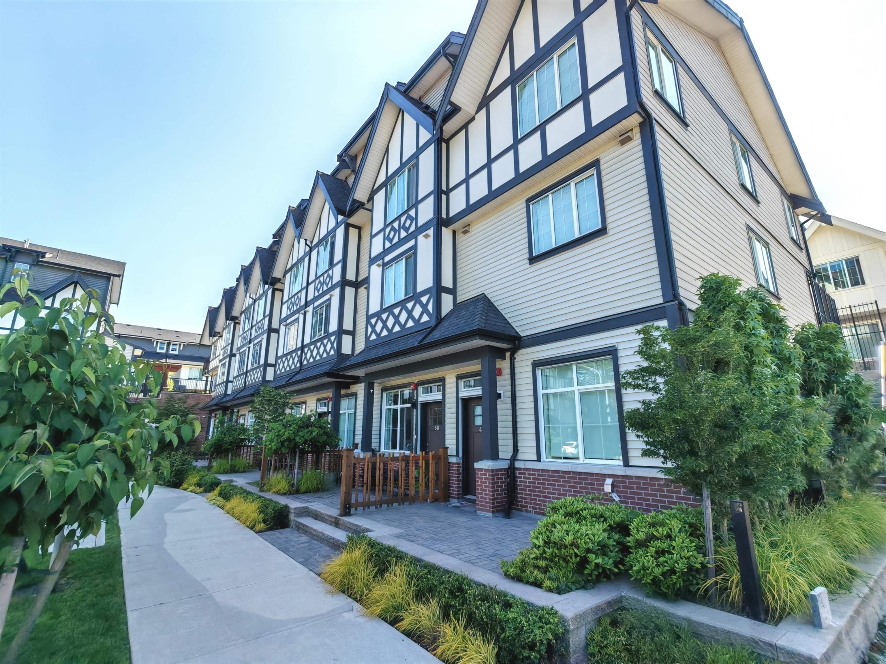 8888 Spires Rd #49, Richmond, BC V6Y 0L9