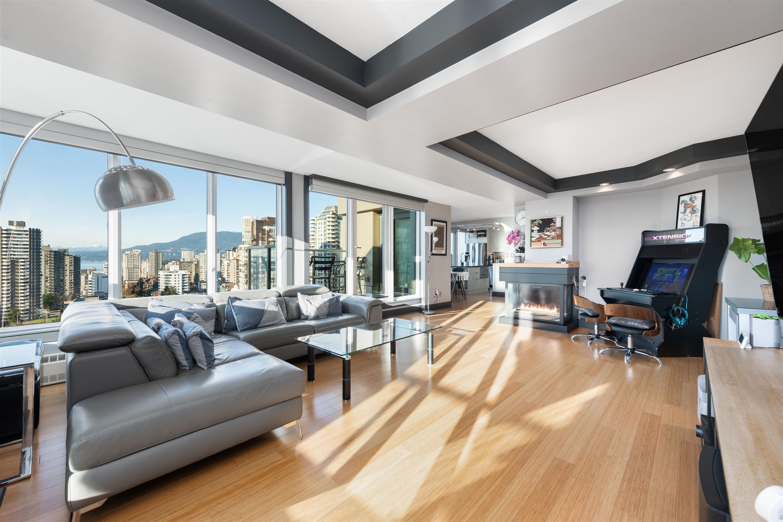 888 Pacific Street #1806, Vancouver, BC V6Z 2S6