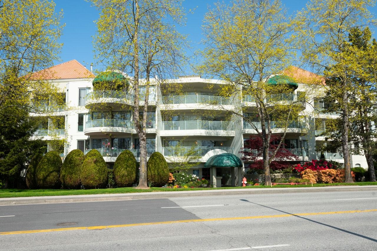 1785 Martin Drive #101, Surrey, BC V4A 9T5