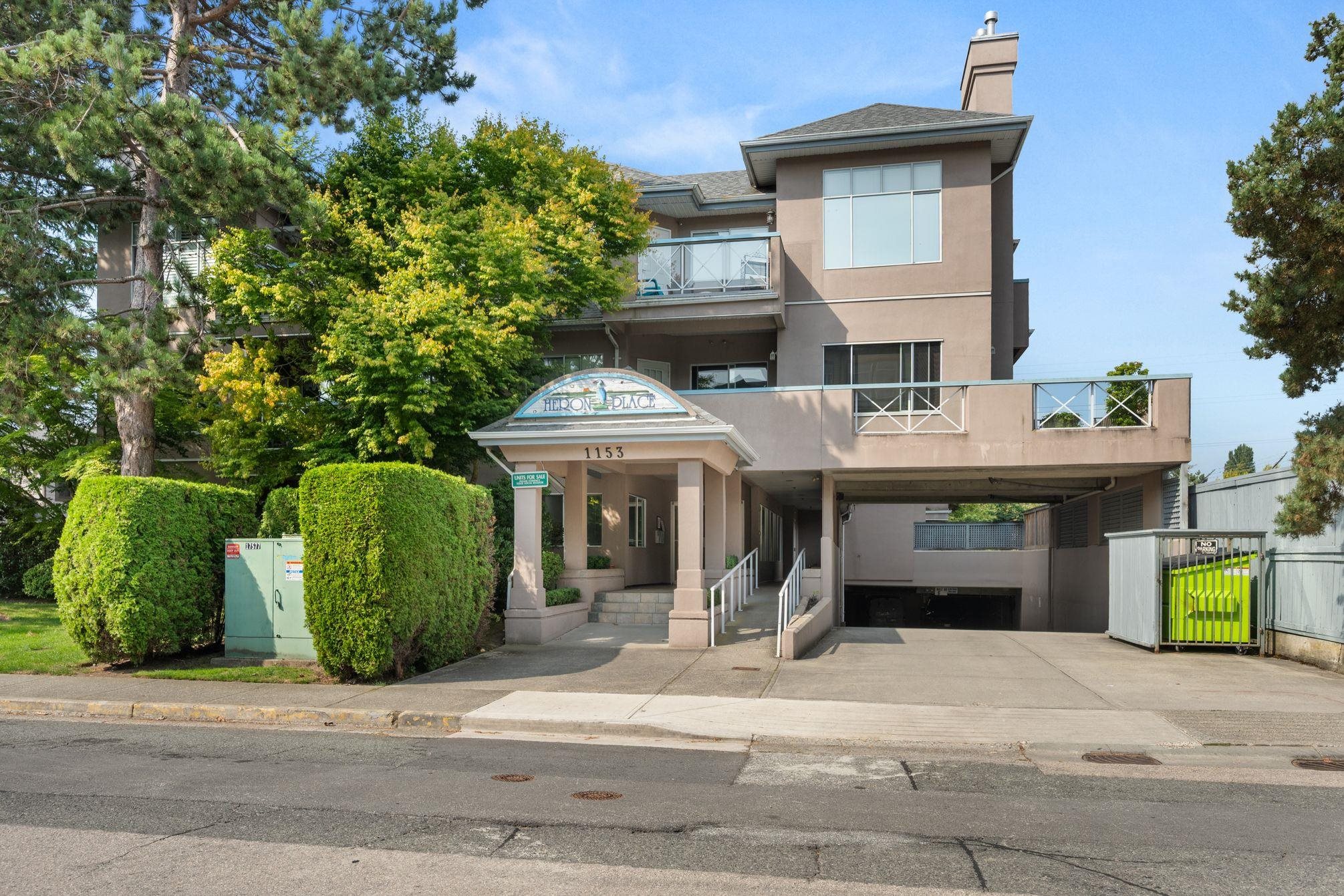 1153 54a Street #103, Delta, BC V4M 4E4