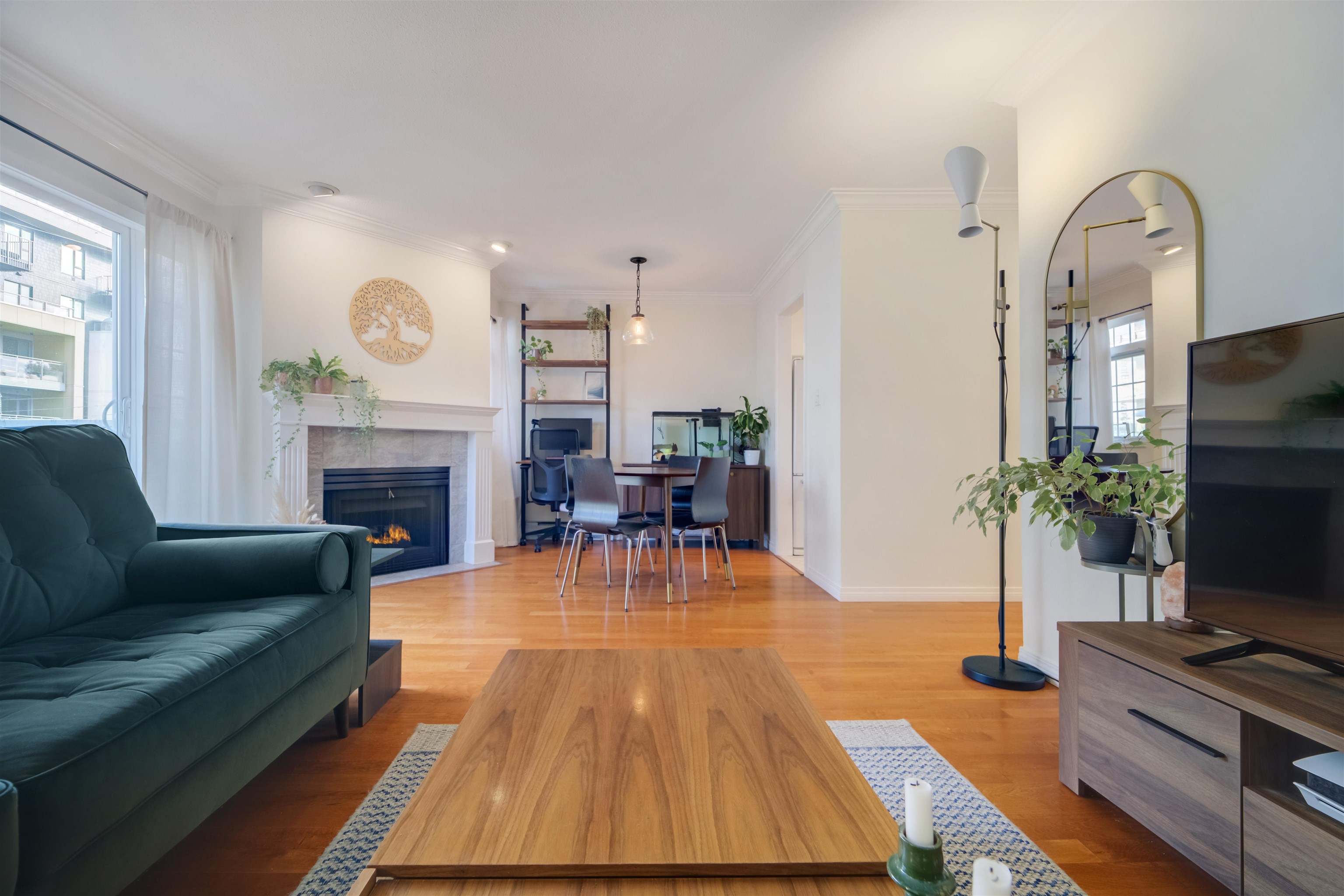 1868 East 11th Avenue #301, Vancouver, BC V5N 1Z1
