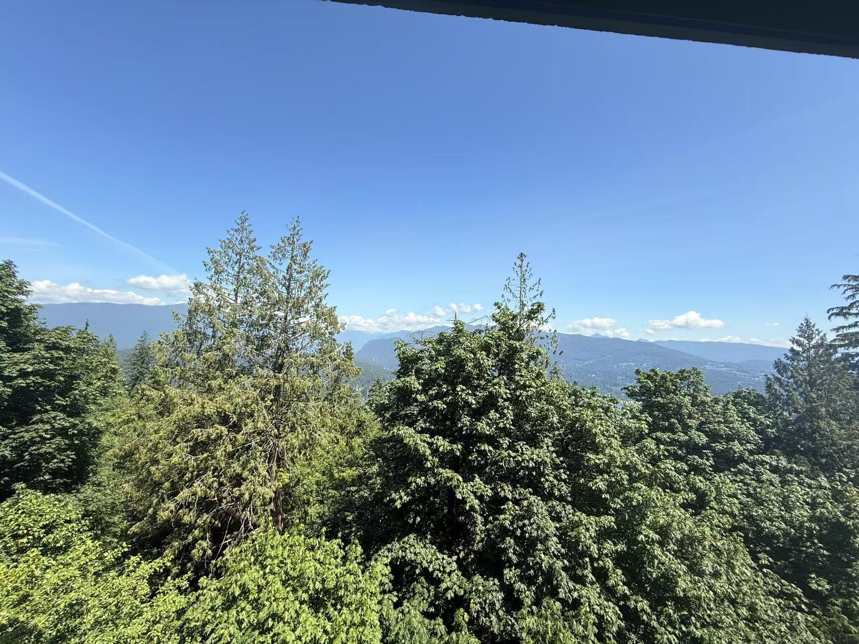9222 University Crescent #702, Burnaby, BC V5A 0A6