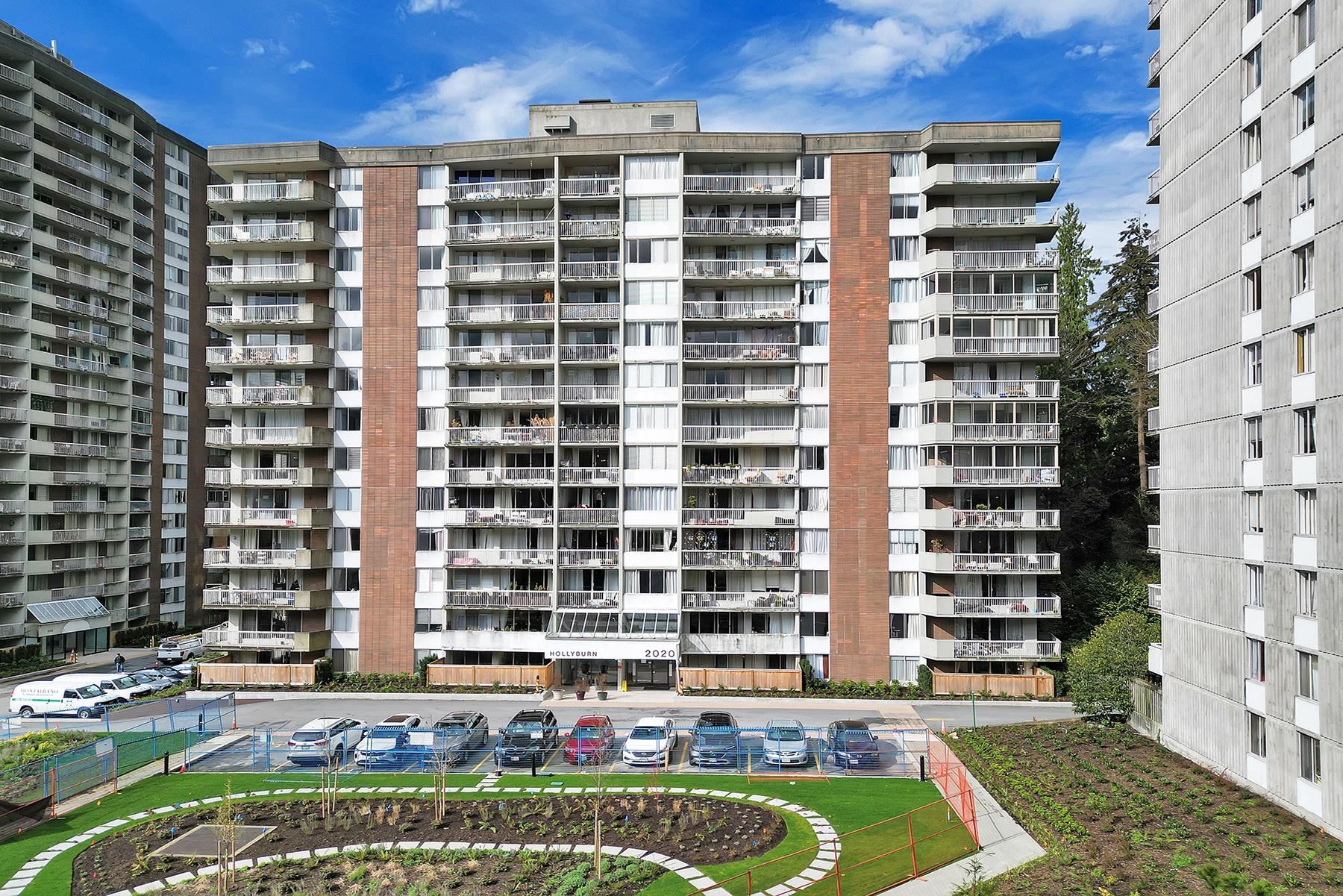 2020 Fullerton Avenue #1006, North Vancouver, BC V7P 3G3