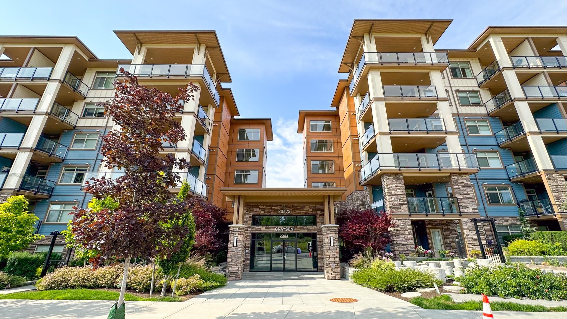 20673 78 Avenue #317, Langley, BC V2Y 3K1