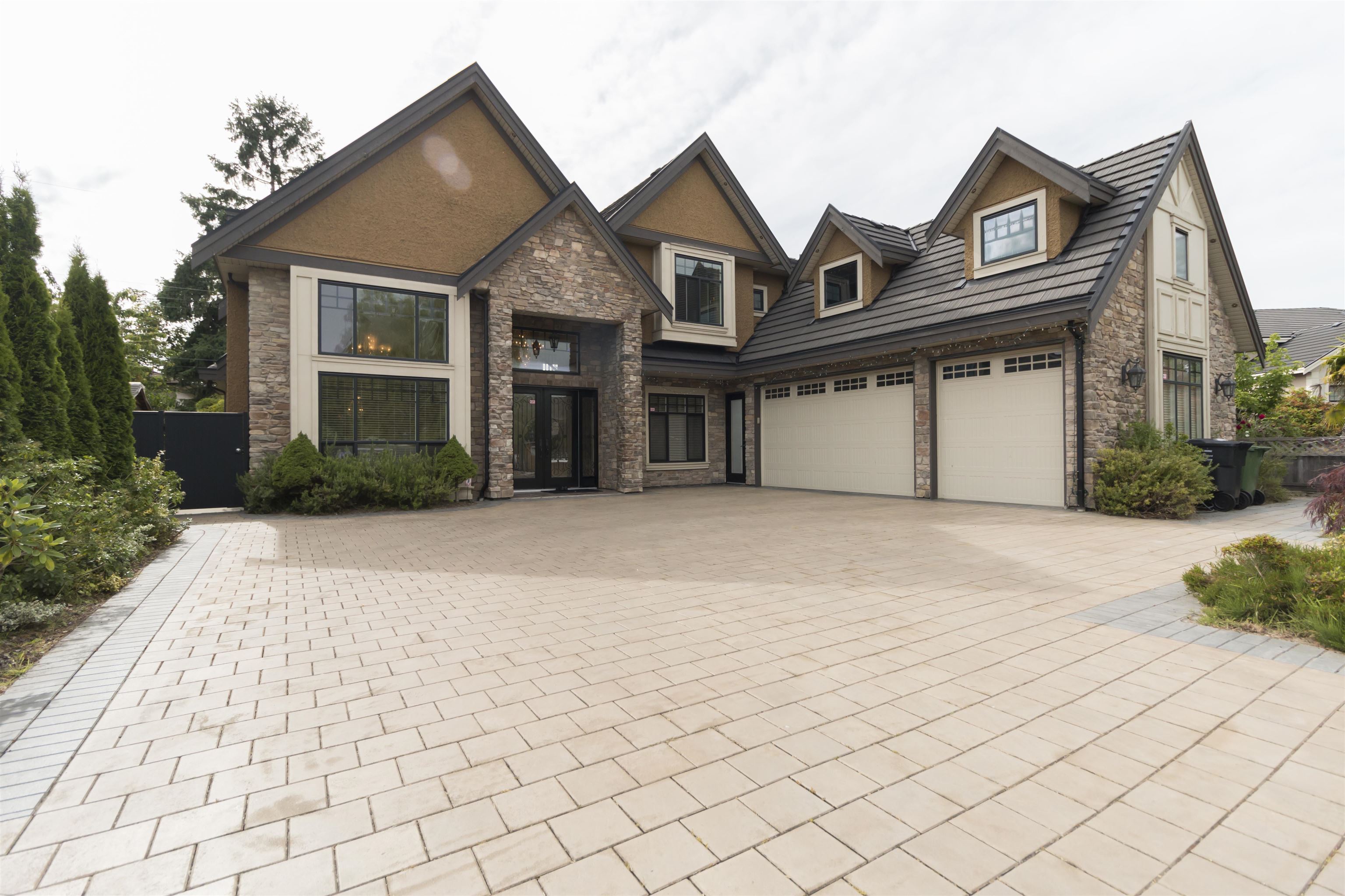8451 Fairhurst Road, Richmond, BC V7C 1Y7