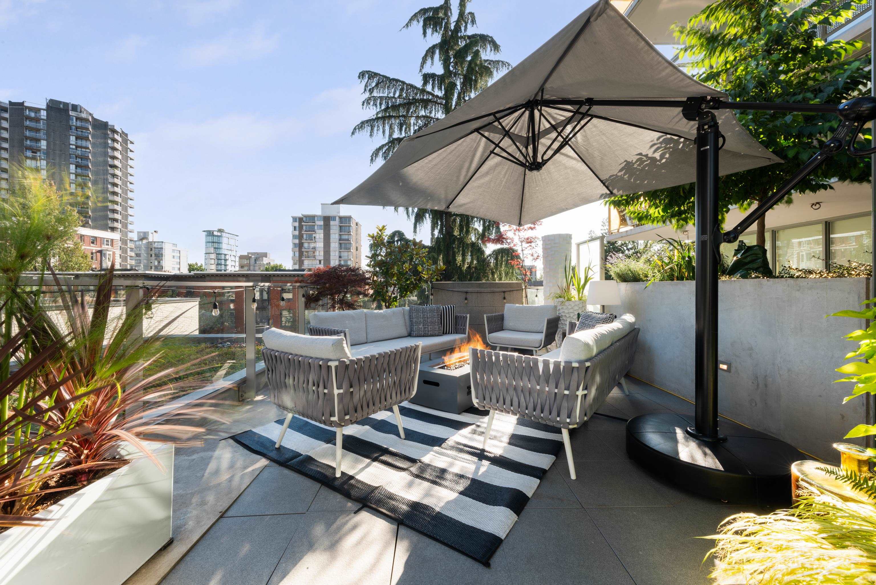 1365 Davie Street #403, Vancouver, BC V6E 1N5