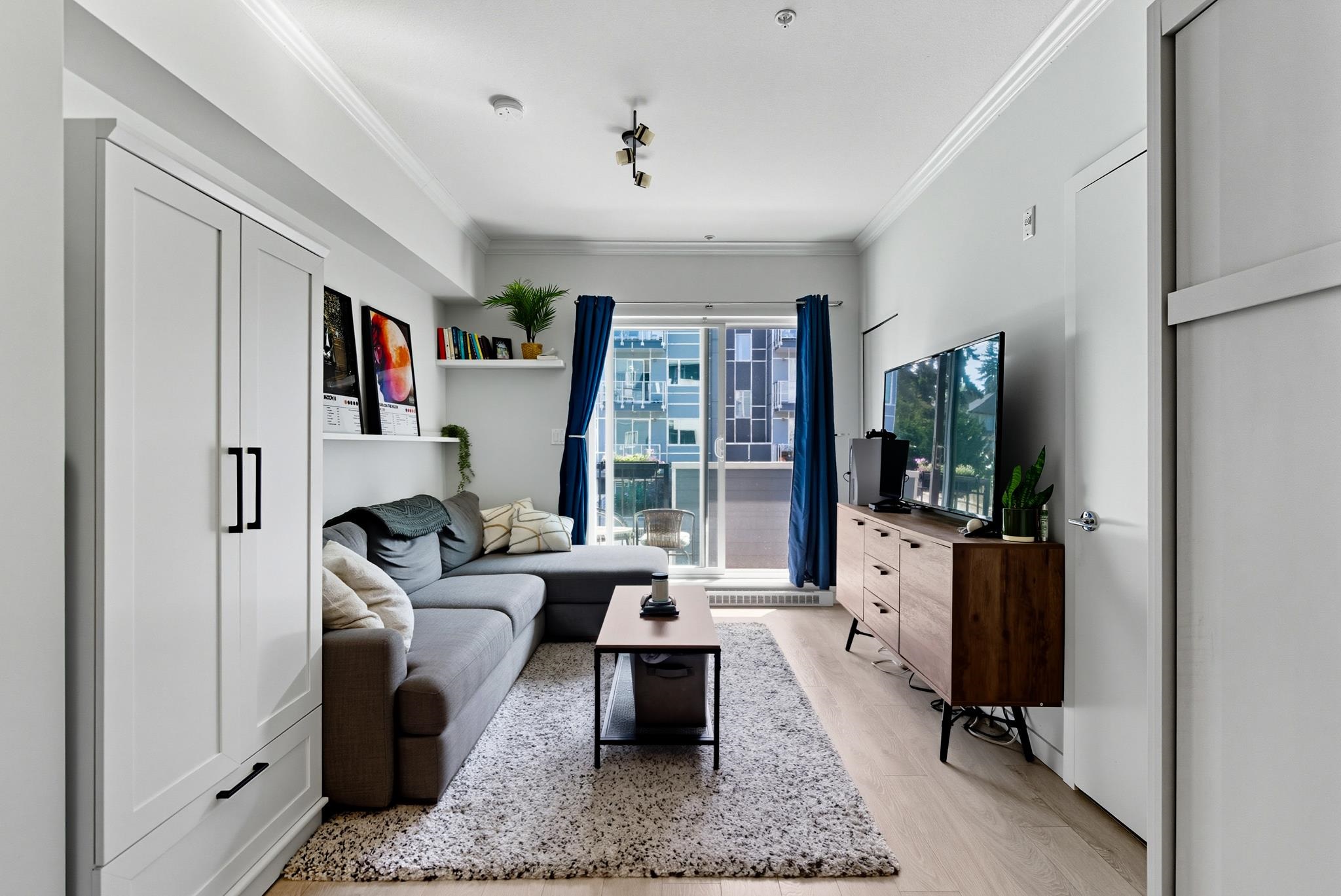 13678 Grosvenor Road #209, Surrey, BC V3R 5E2