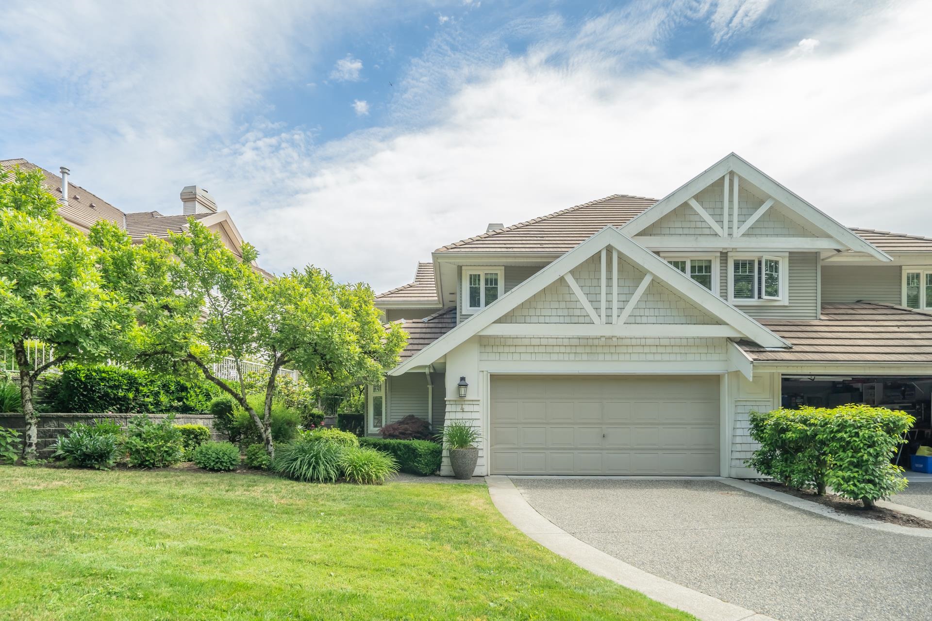 3405 Plateau Boulevard #4, Coquitlam, BC V3E 3L7