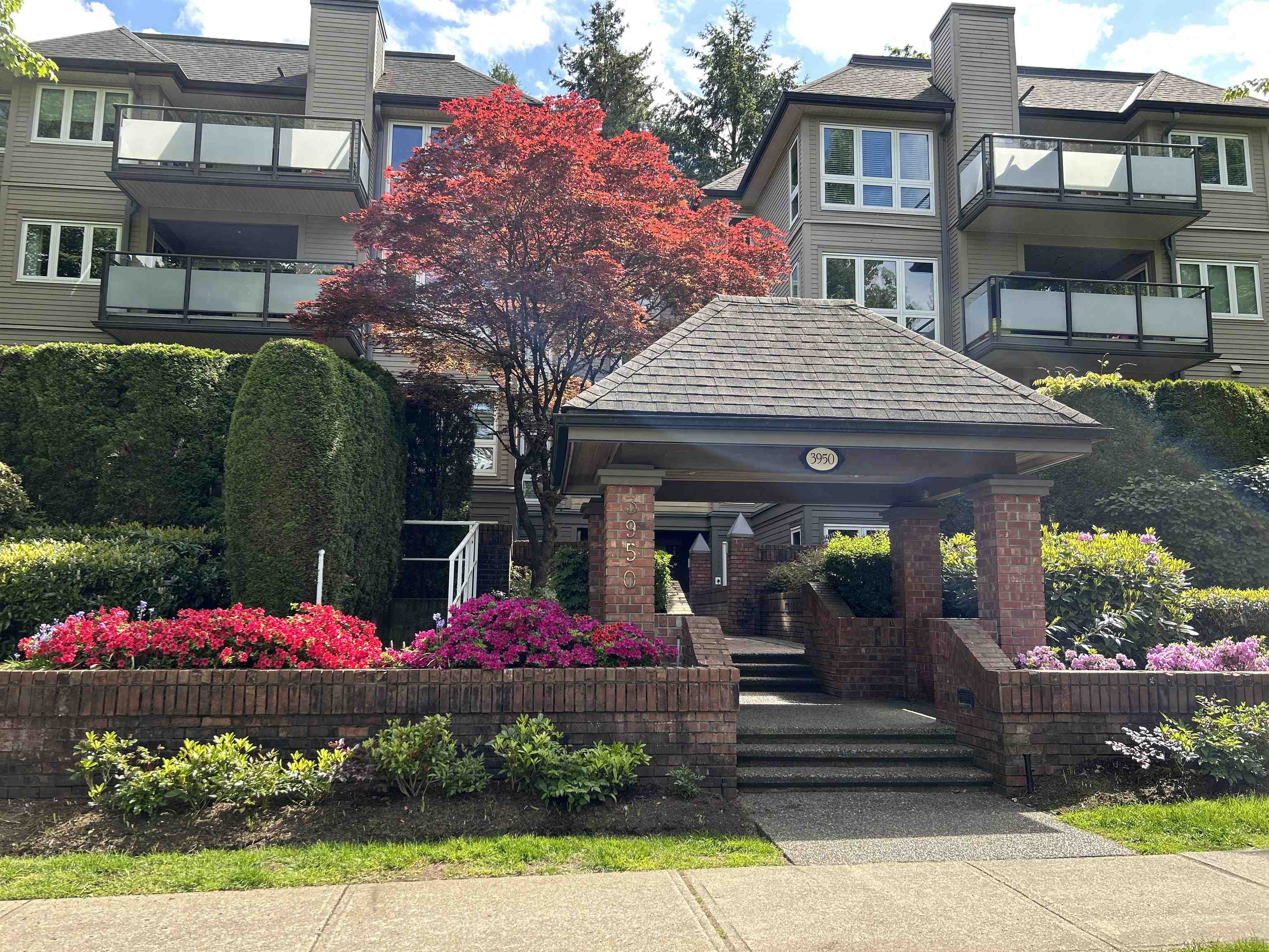 3950 Linwood Street #303, Burnaby, BC V5G 4R5