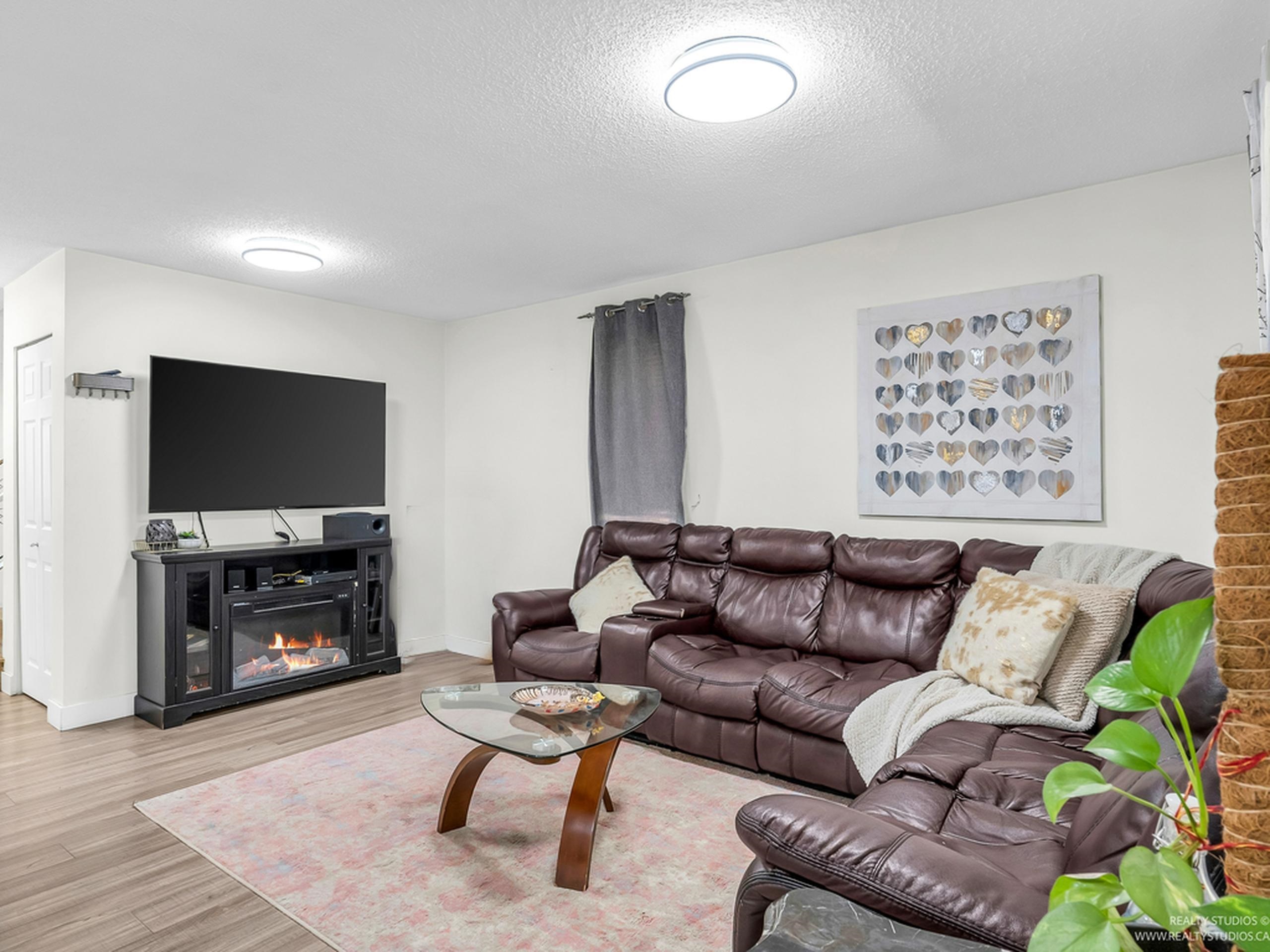 79a Avenue, Surrey, BC V3W 2Z2