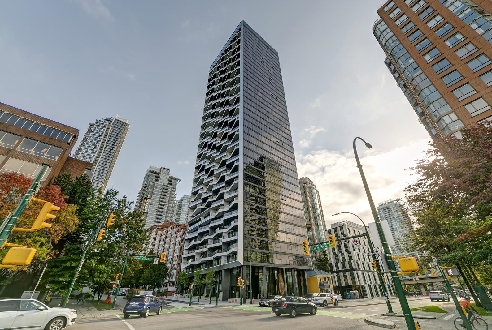 889 Pacific Street #402, Vancouver, BC V6Z 1C3