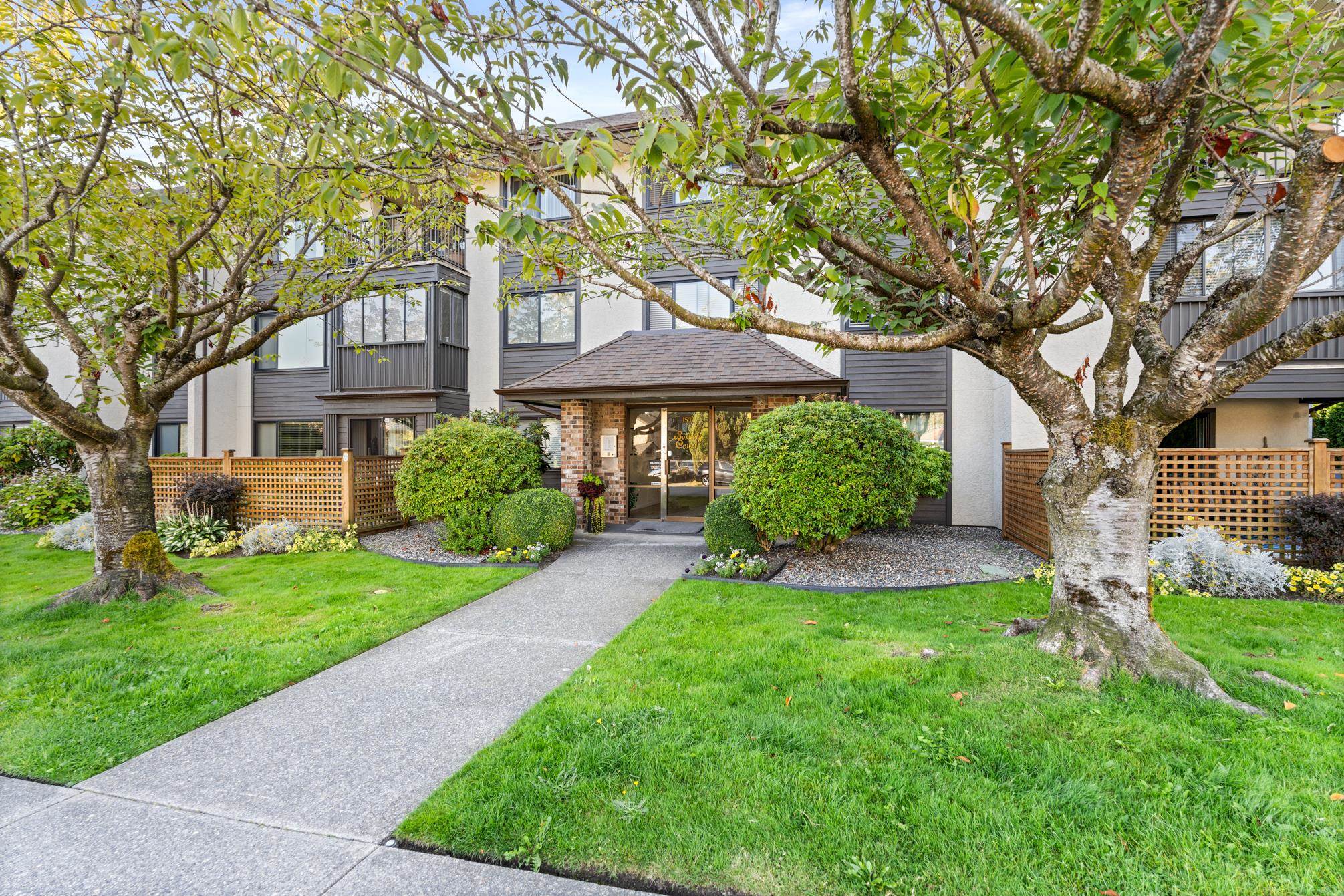1531 Merklin Street #205, White Rock, BC V4B 4C6