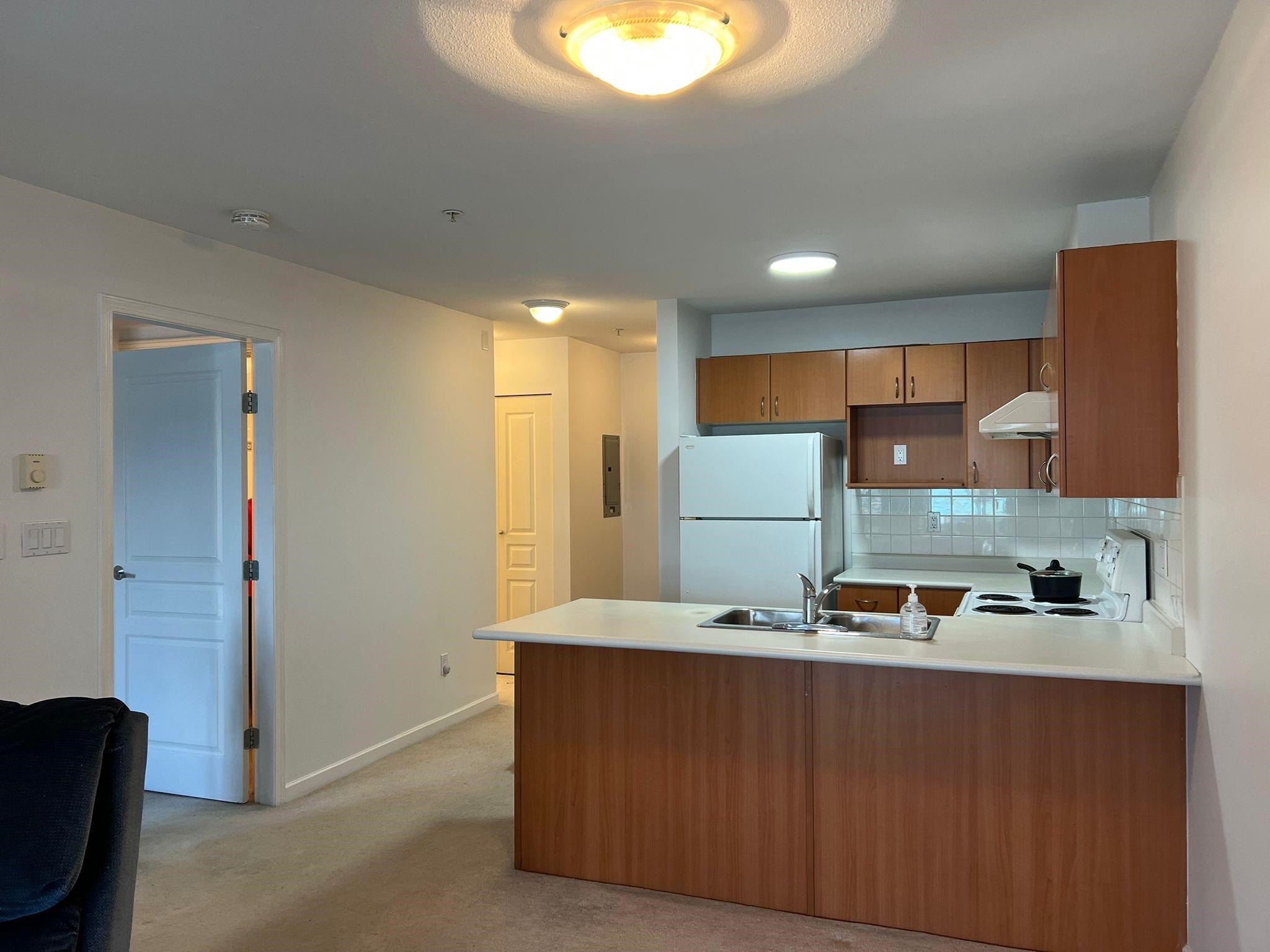 6991 Victoria Drive #208, Vancouver, BC V5P 3Y7