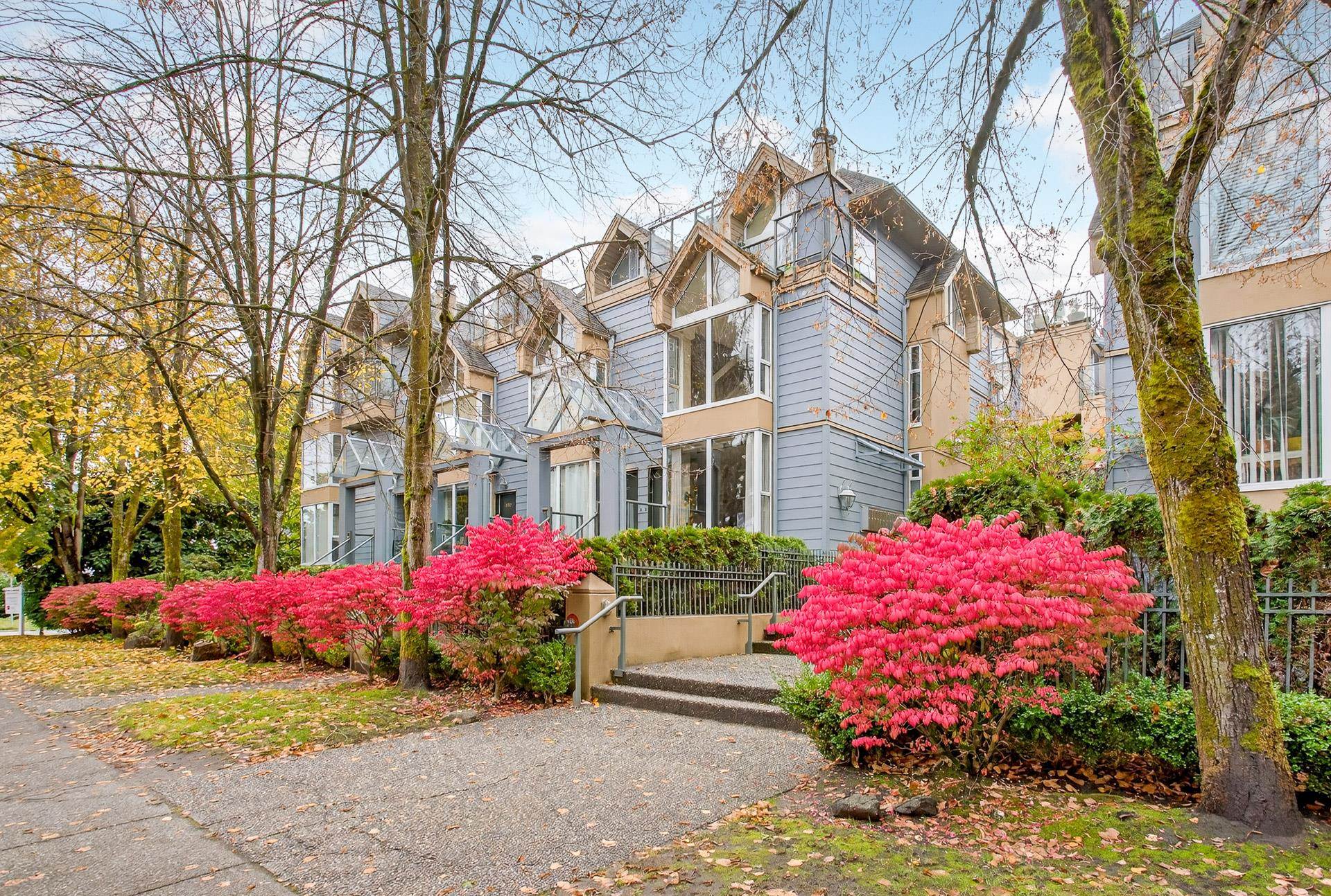 3019 Laurel Street, Vancouver, BC V5Z 3T6