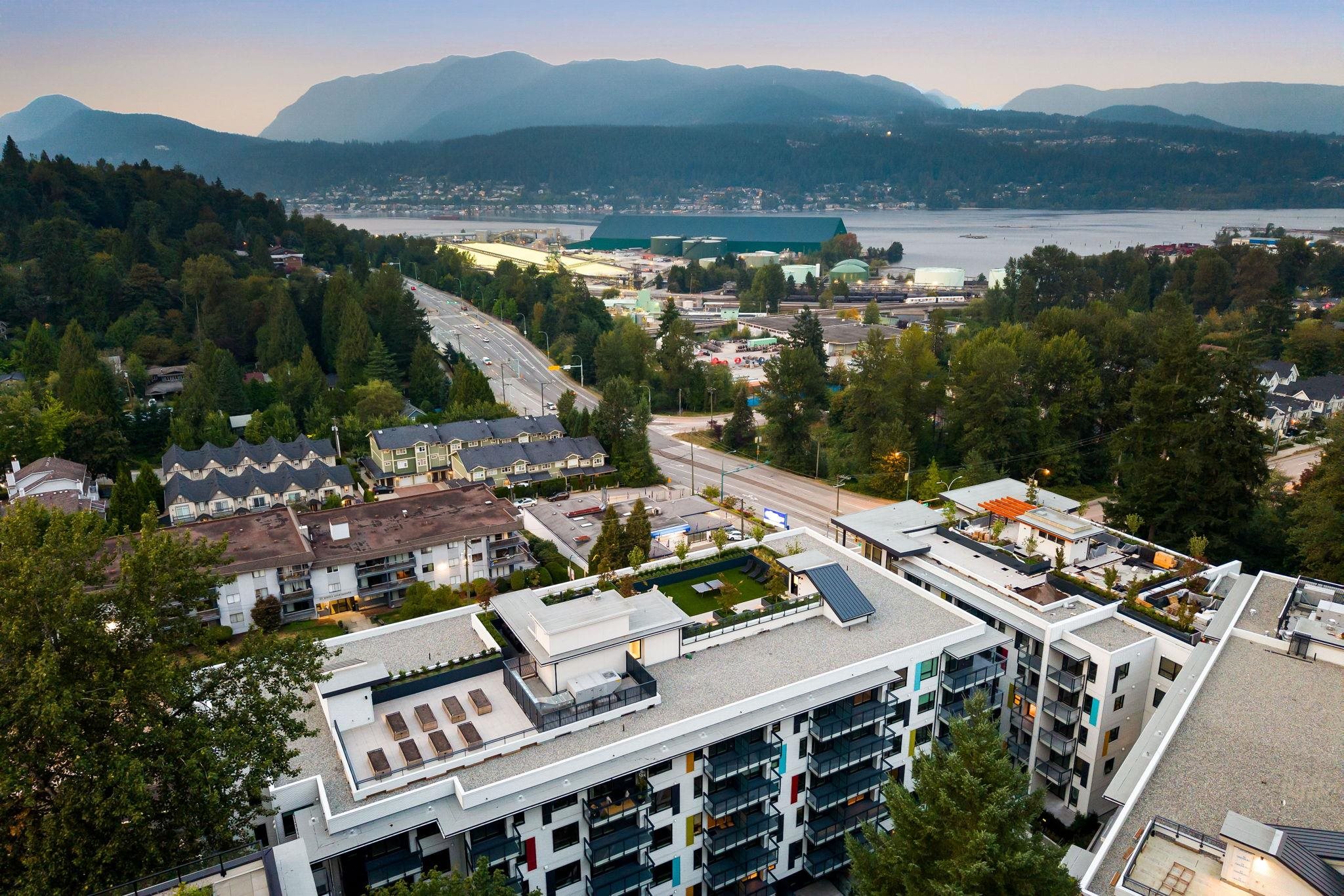 2015 St Johns St #412, Port Moody, BC V3H 0N5