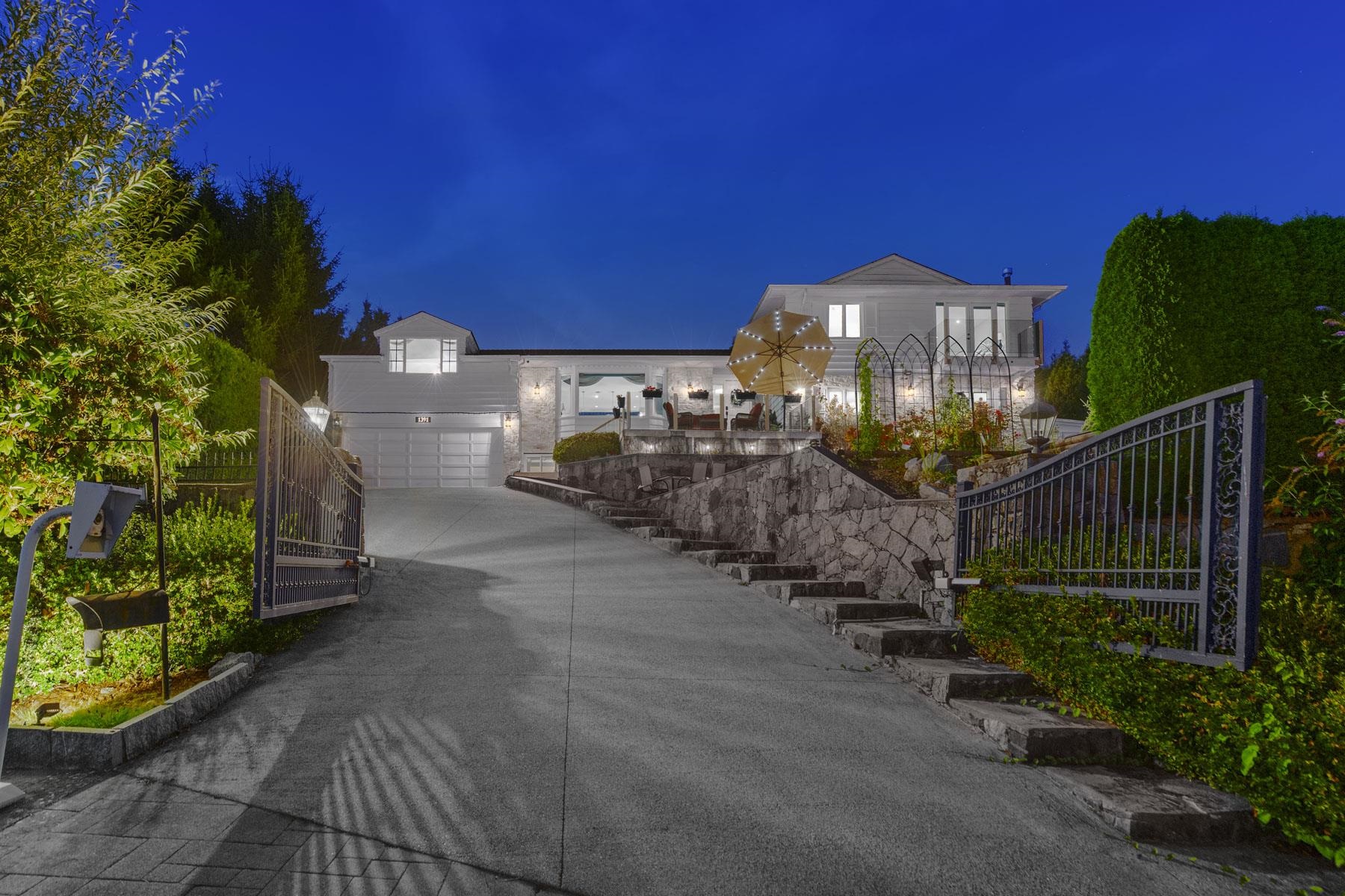 1391 Chartwell Drive, West Vancouver, BC V7S 2R6