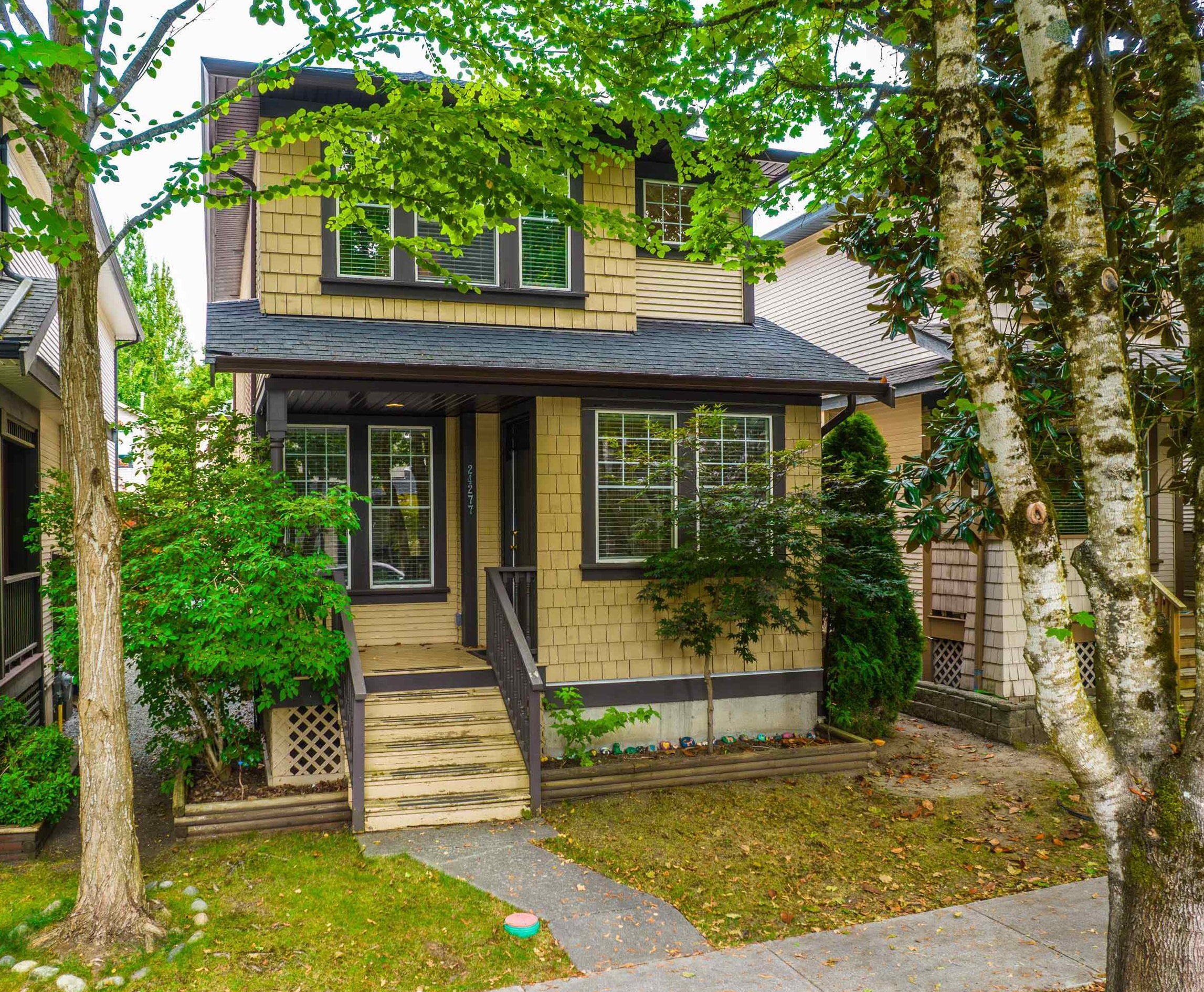 102a Avenue, Maple Ridge, BC V2W 1X8