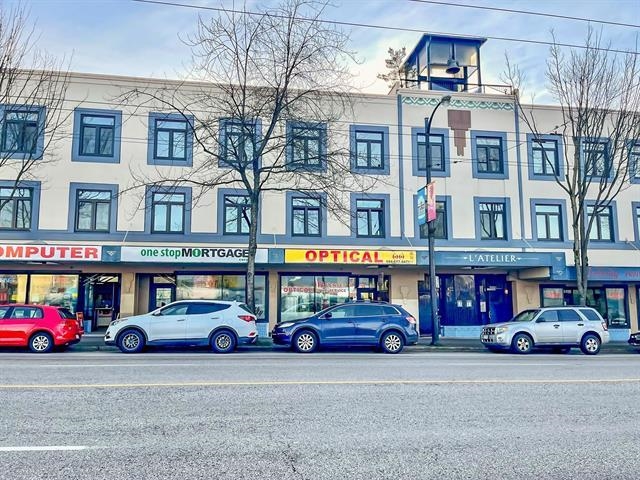 204-2556 East Hastings Street #121, Vancouver, BC V5K 1Z3