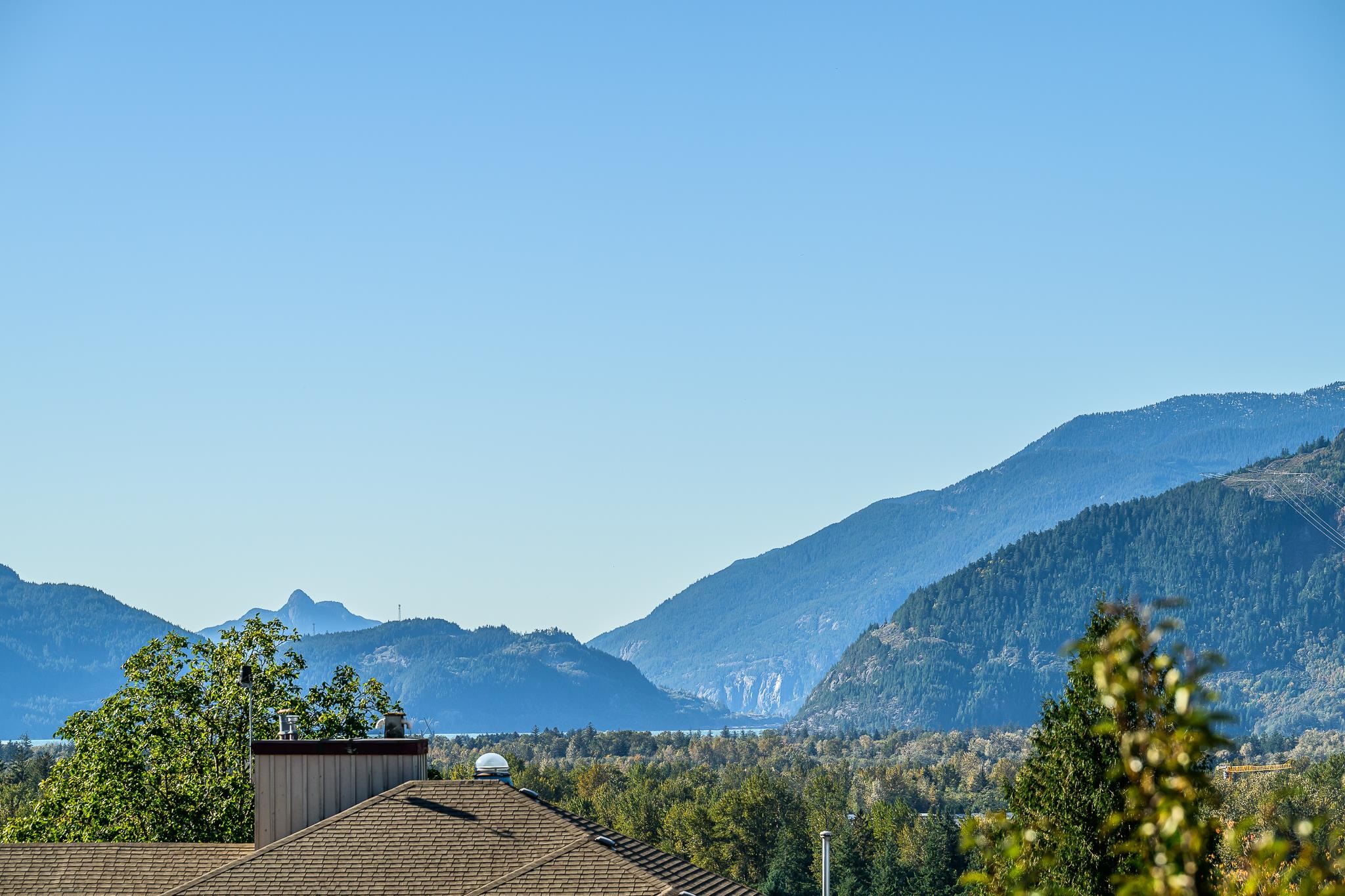 2332 Argyle Crescent, Squamish, BC V0N 1T0