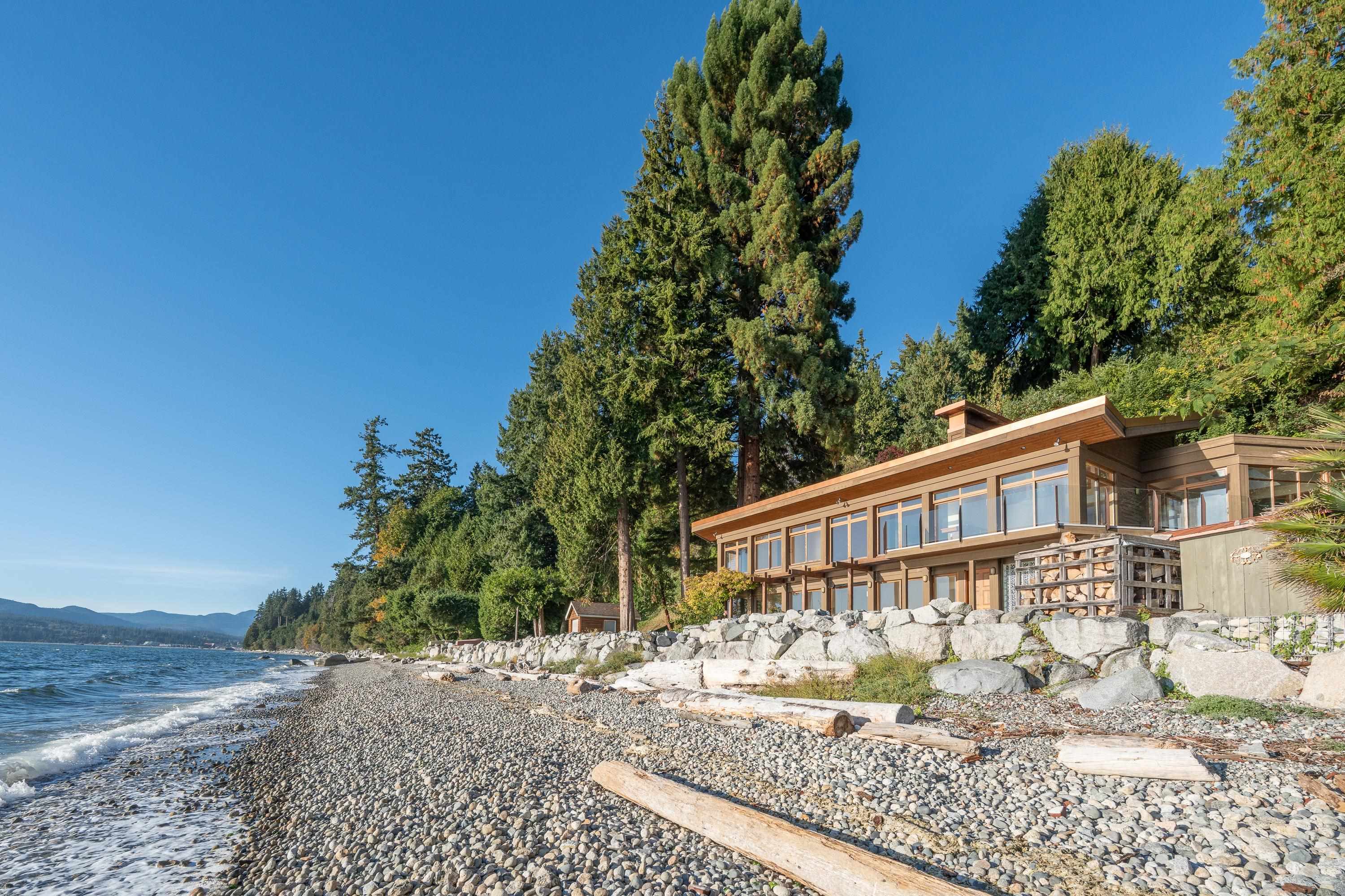 4893 Sunshine Coast Hwy, Sechelt, BC V7Z 0B6