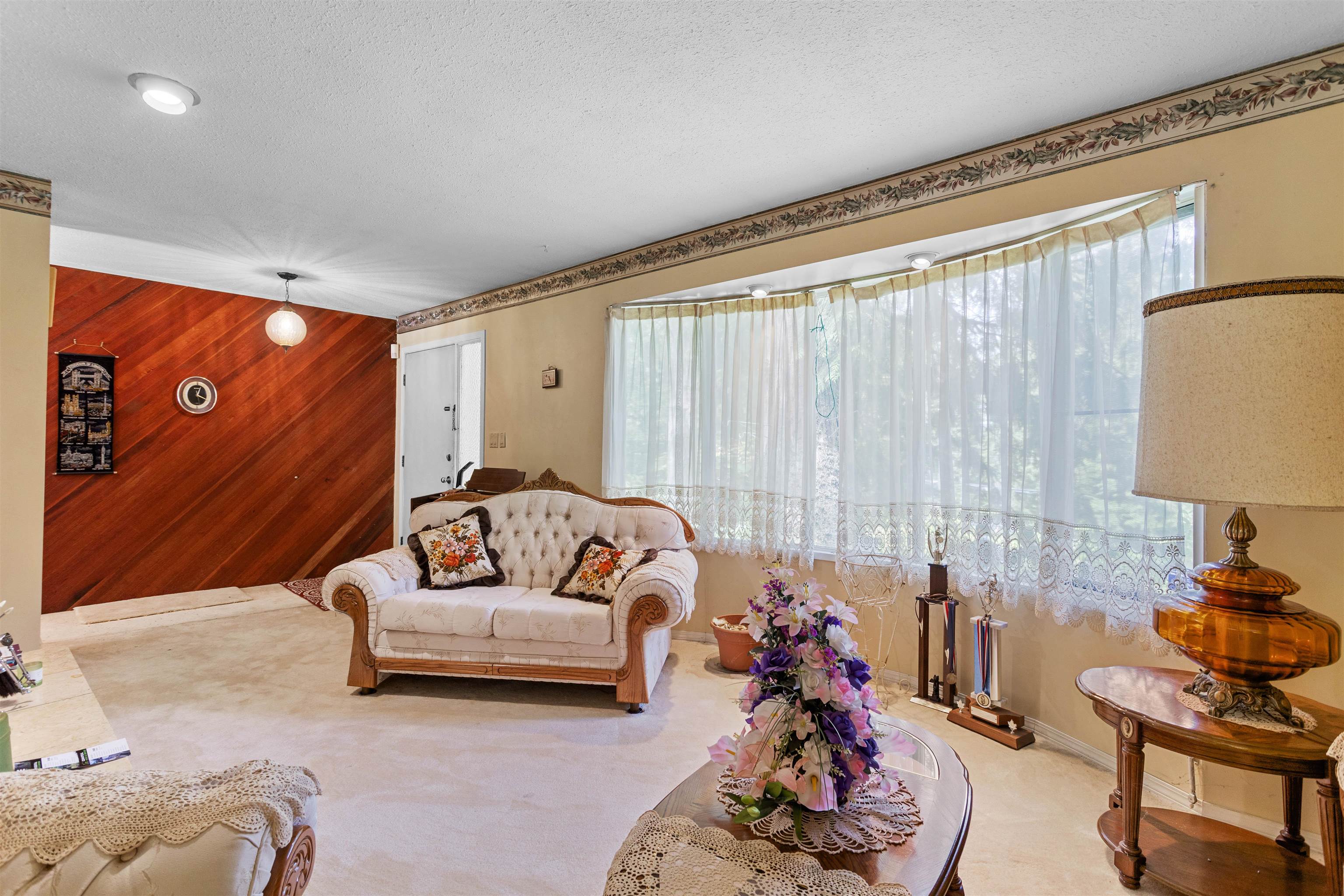 272 Street, Maple Ridge, BC V2W 1N1