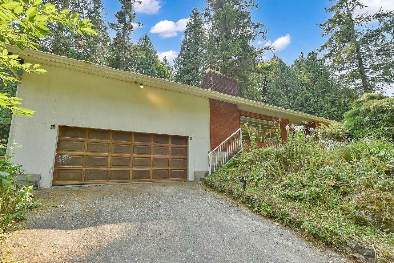 13428 Crescent Road, Surrey, BC V4P 1K8
