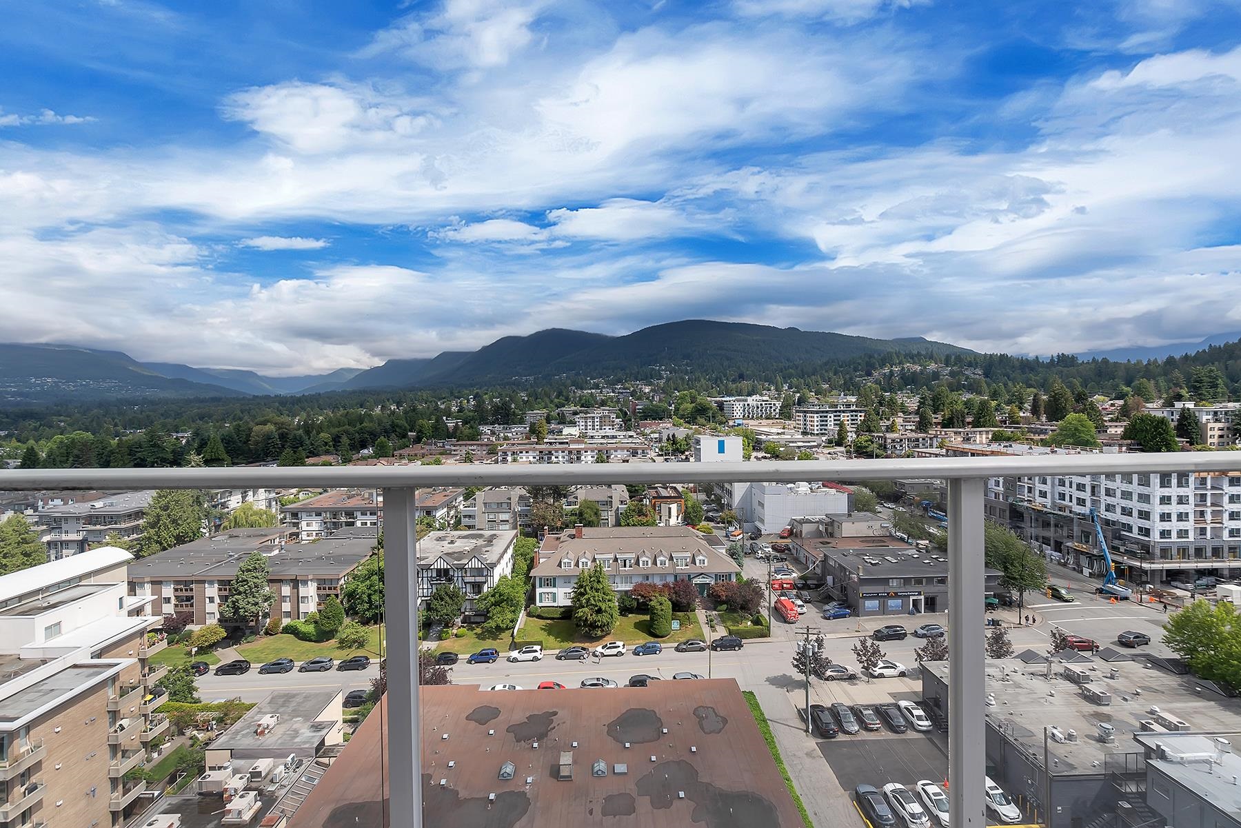 120 16th Street West #1403, North Vancouver, BC V7M 3N6