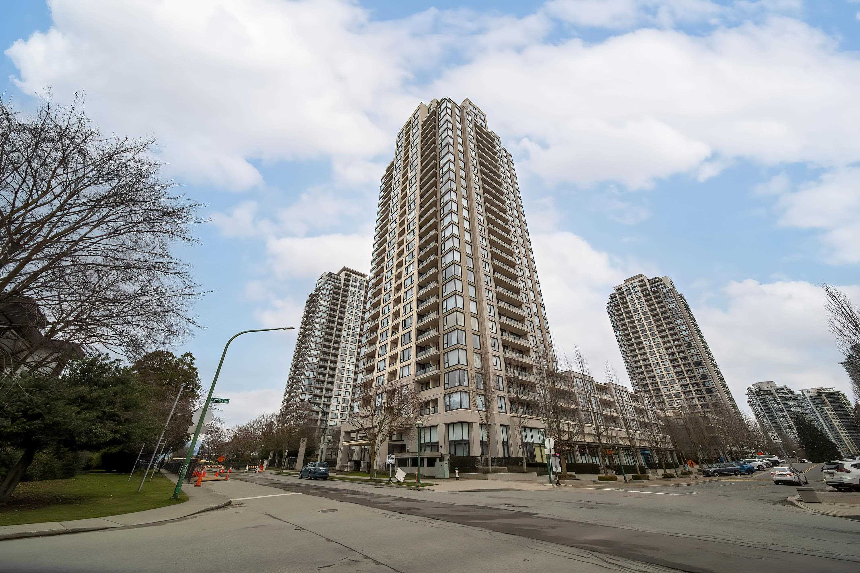 7088 Salisbury Avenue #510, Burnaby, BC V5E 0A4