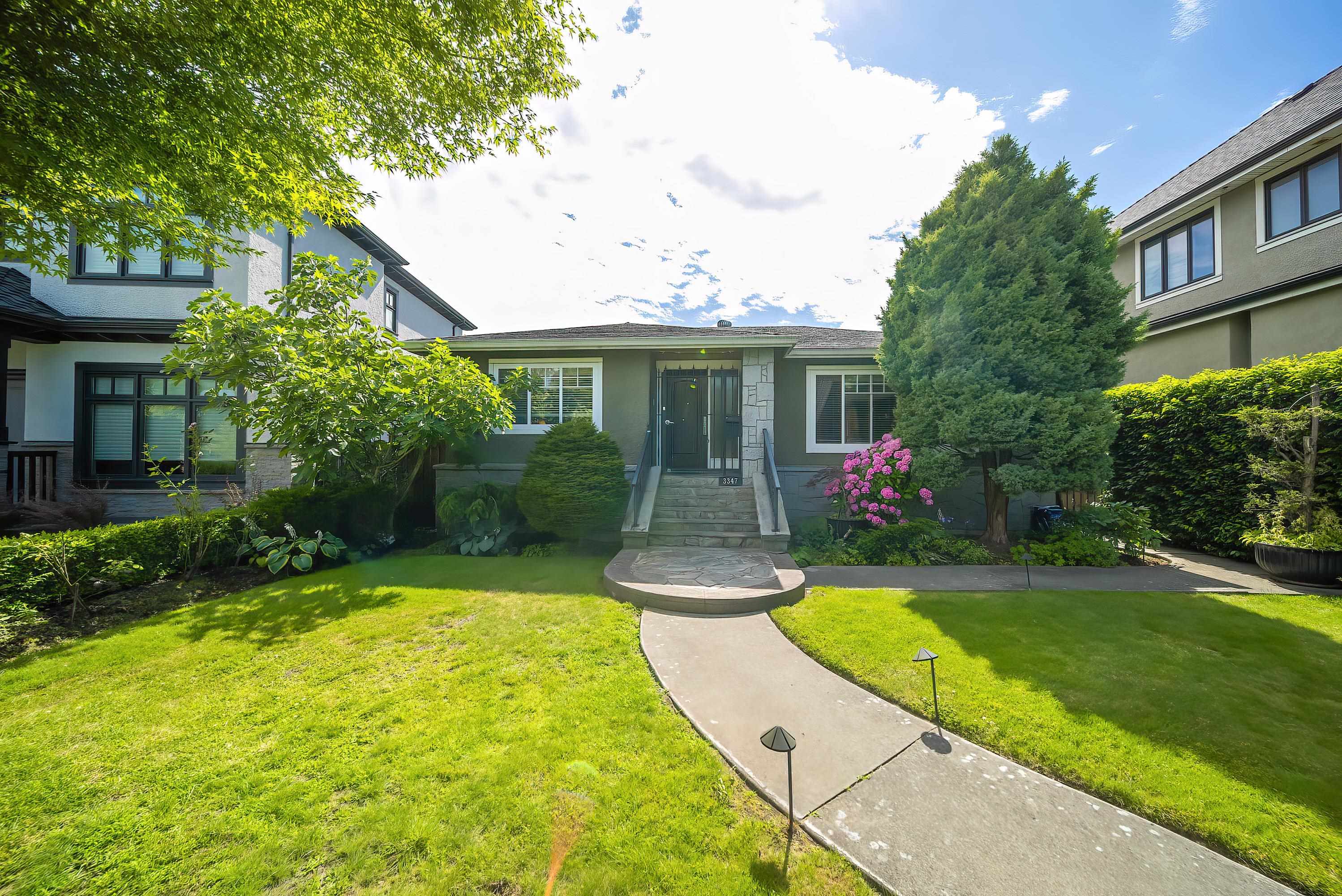 3347 Musqueamview Street, Vancouver, BC V6L 2T3