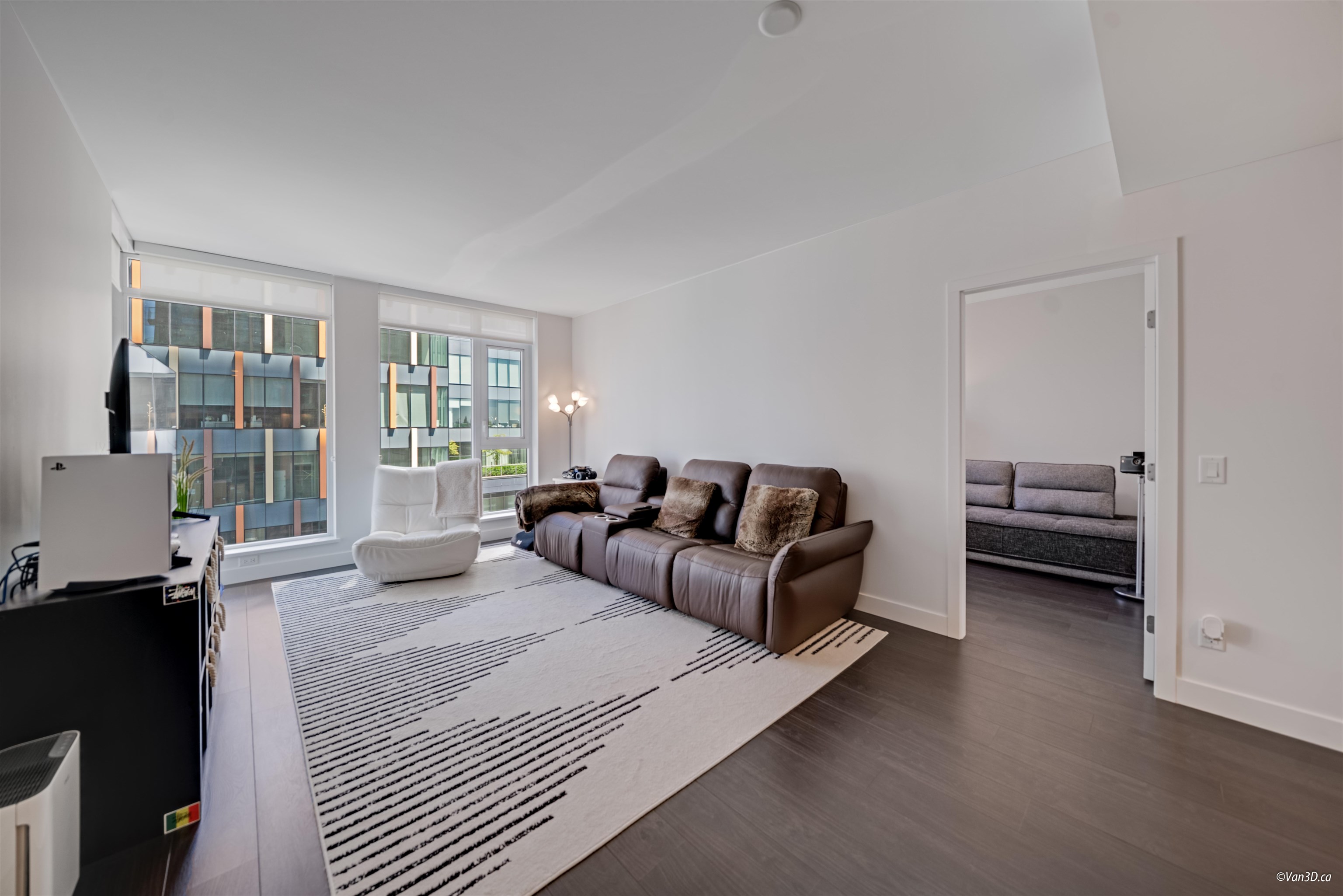 6398 Silver Avenue #606, Burnaby, BC V5H 0K7