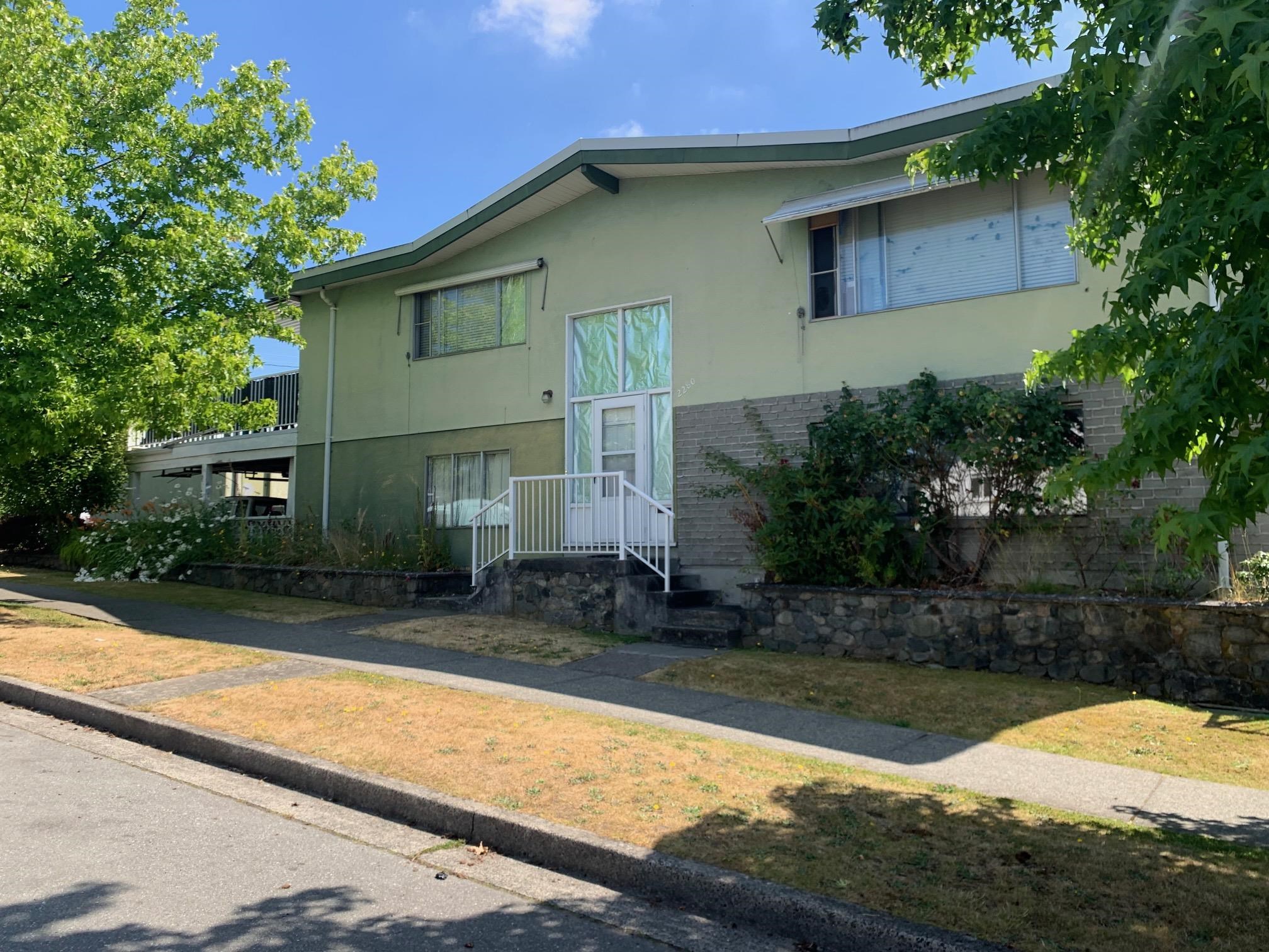 2280 Penticton Street, Vancouver, BC V5M 3C1