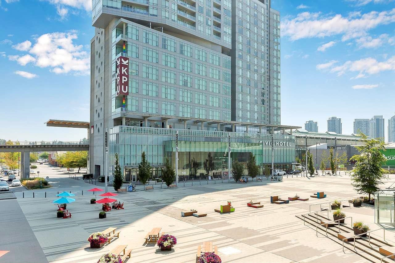 13495 Central Avenue #1606, Surrey, BC V3T 0K2