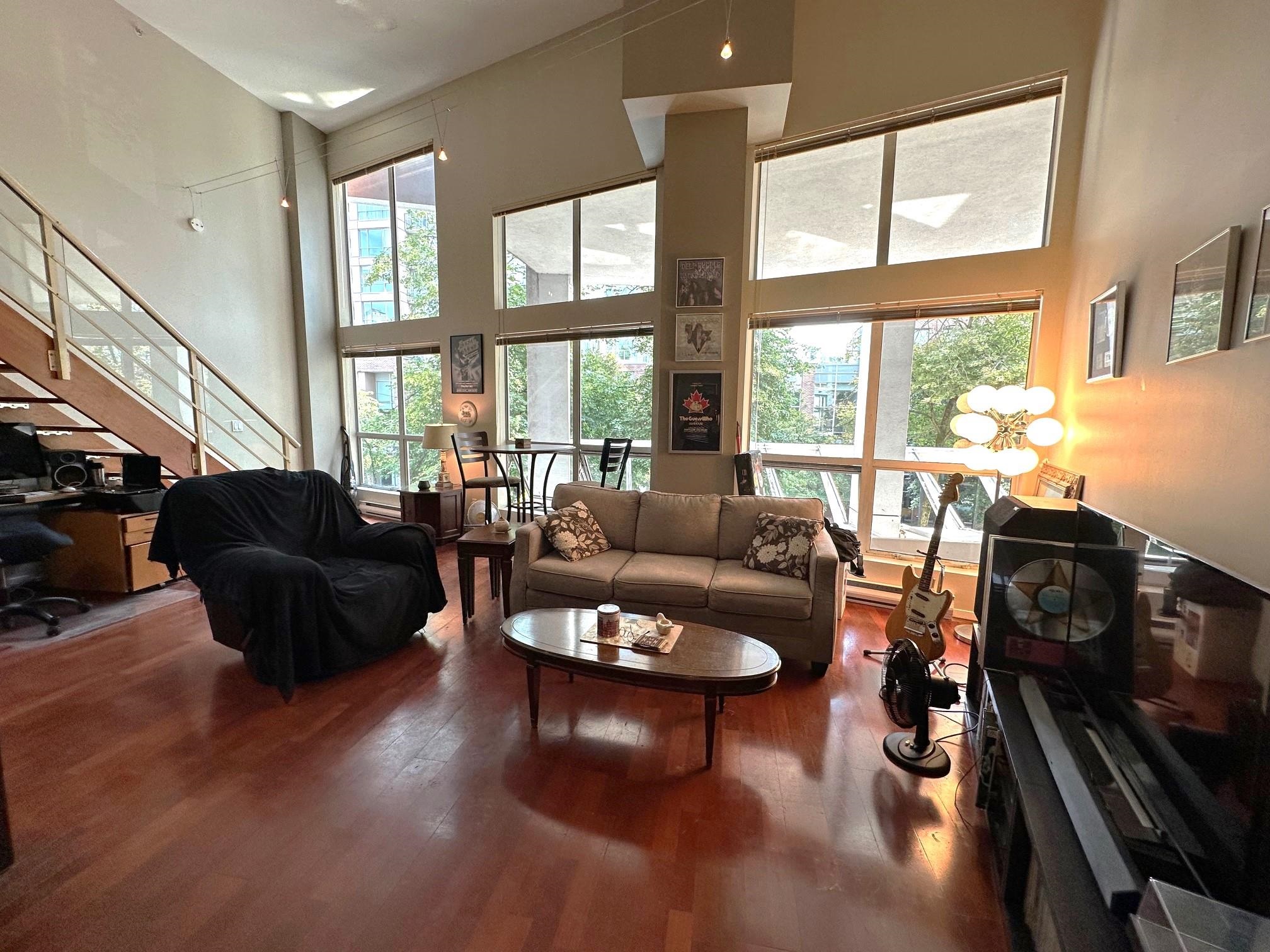 933 Seymour Street #217, Vancouver, BC V6B 6L6