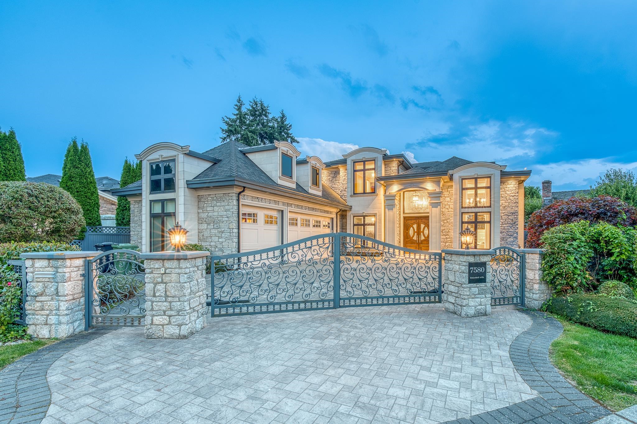 7580 Malahat Avenue, Richmond, BC V7A 4G9