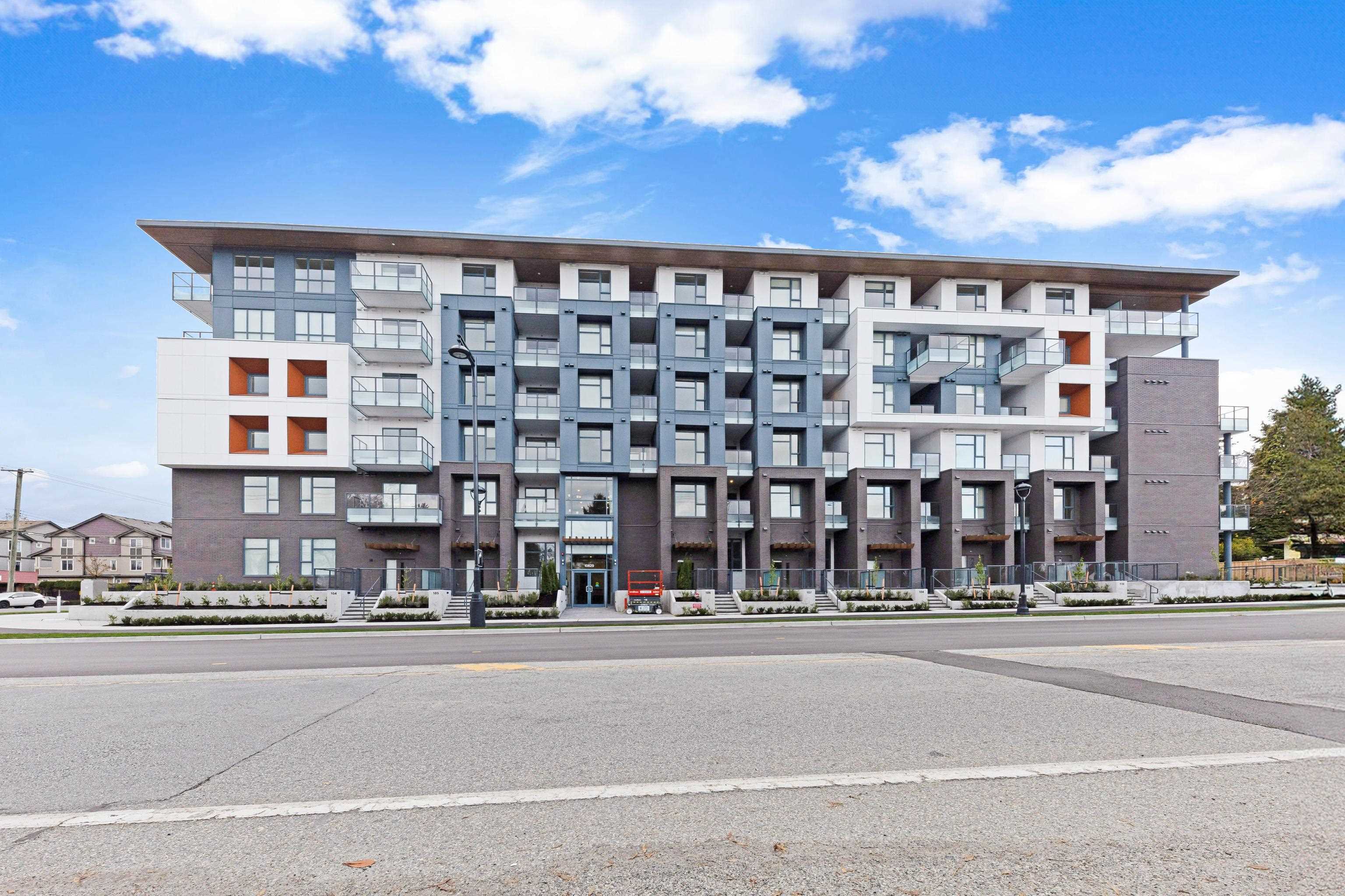 10829 140 Street #e607, Surrey, BC V3R 0H4