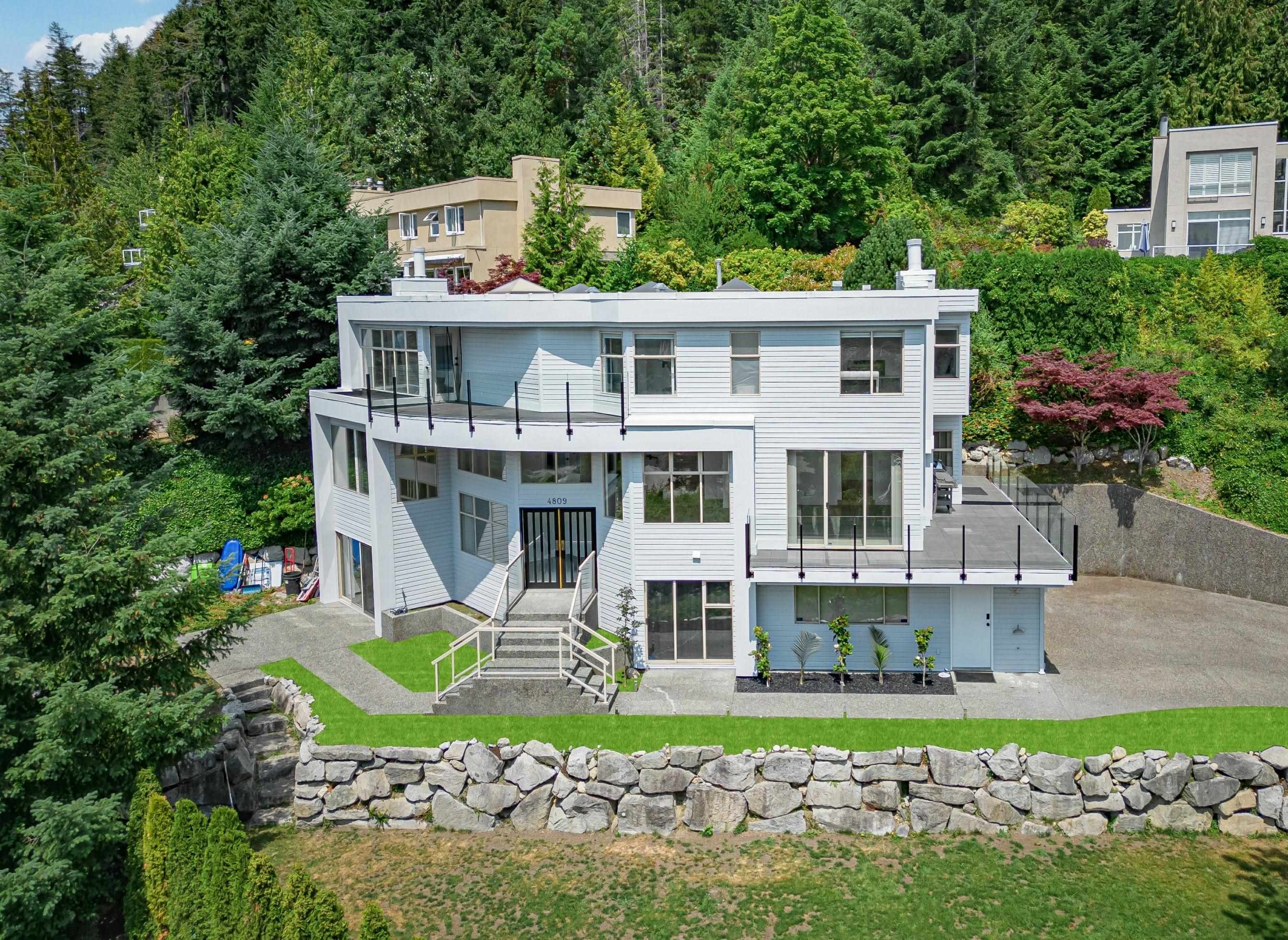 4809 Northwood Place, West Vancouver, BC V7S 3C5