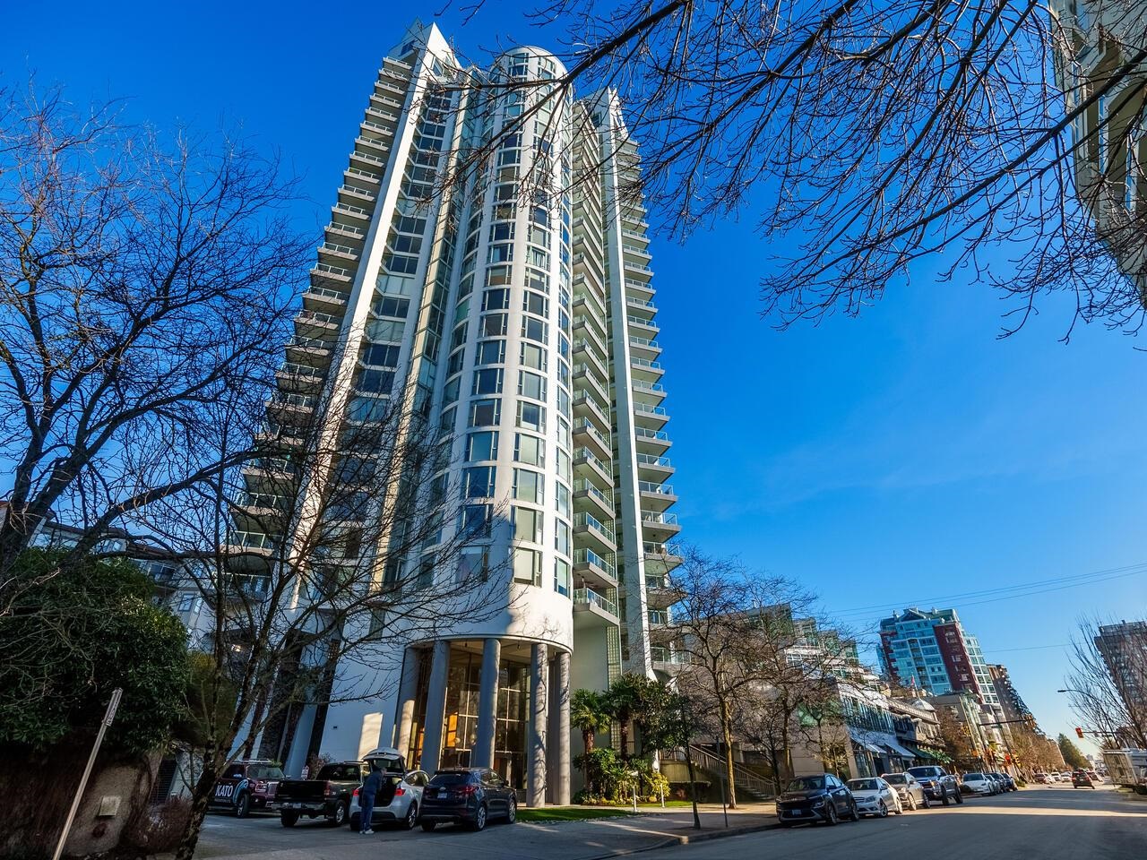 120 West 2nd Avenue #2203, North Vancouver, BC V7M 1C3