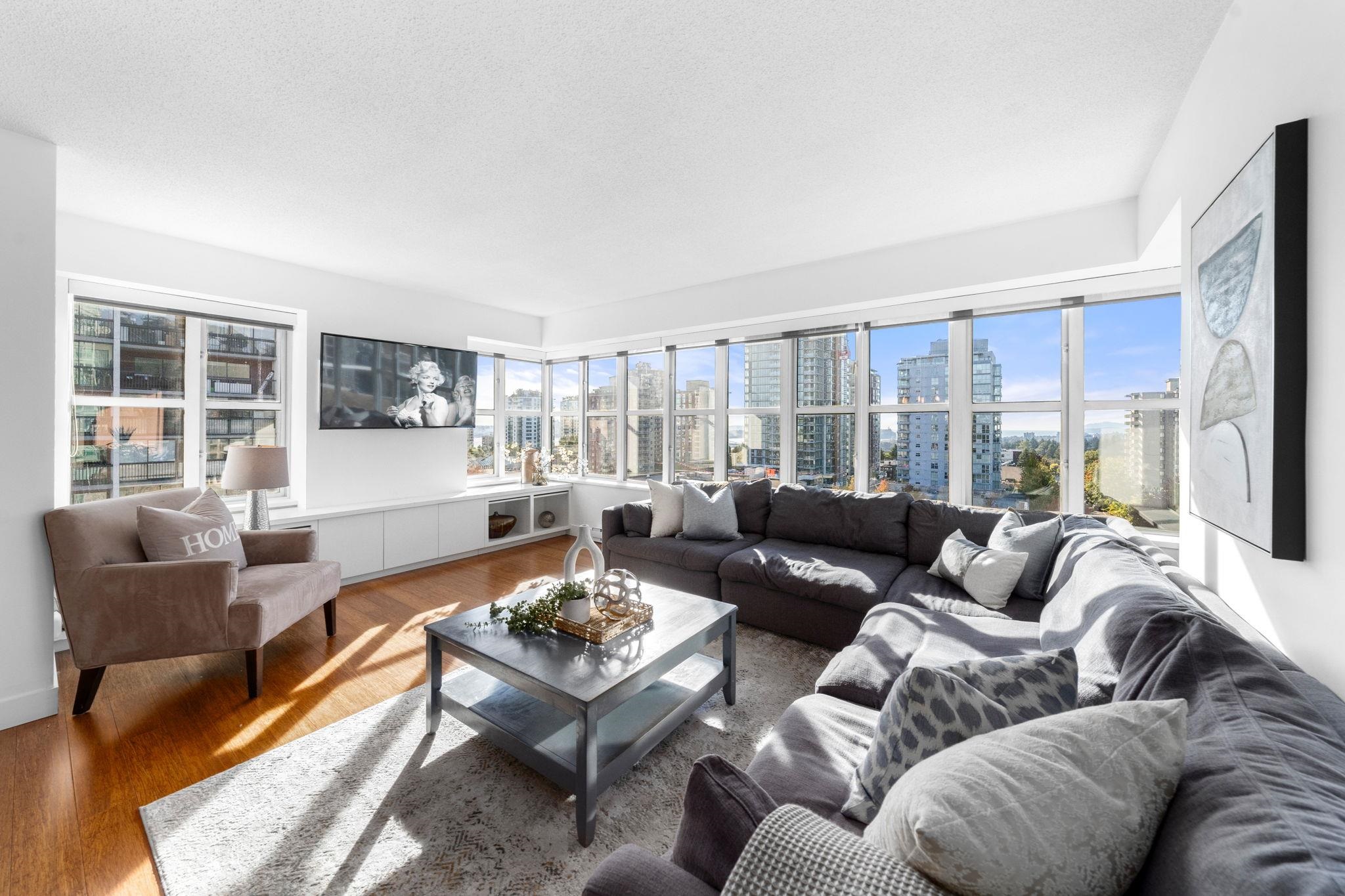 1555 Eastern Avenue #804, North Vancouver, BC V7L 3G2