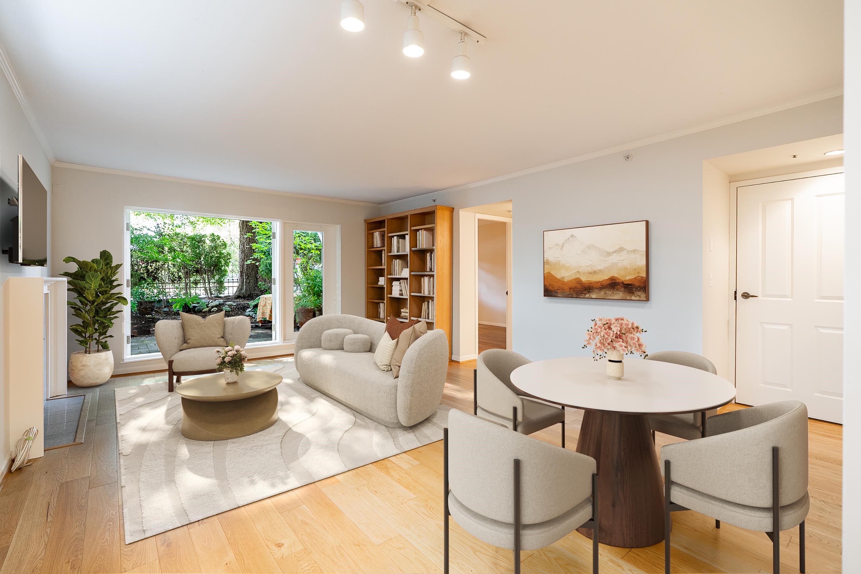 3188 Camosun Street #102, Vancouver, BC V6R 3X1