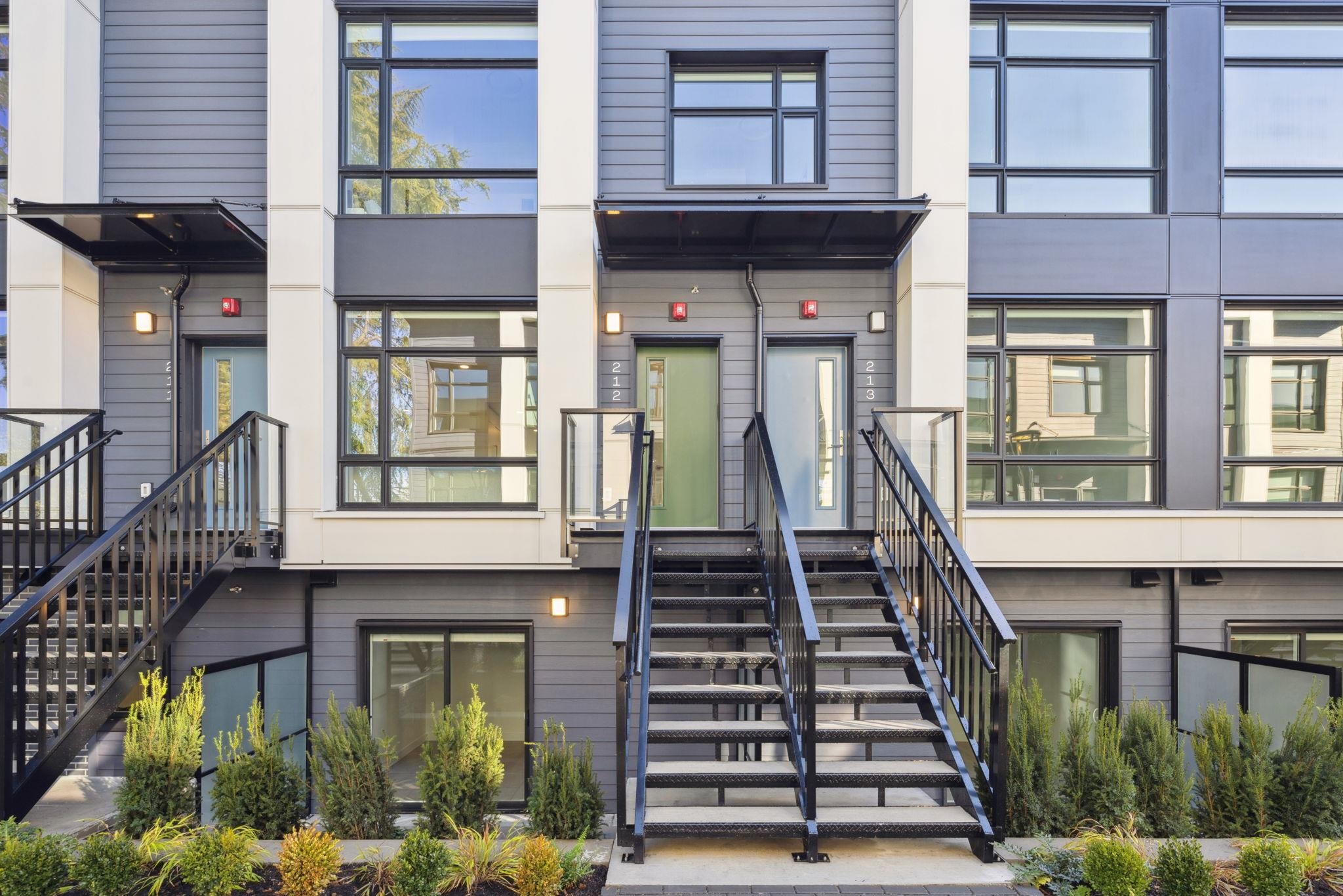 1010 W 47th Ave #222, Vancouver, BC V6M 0E3