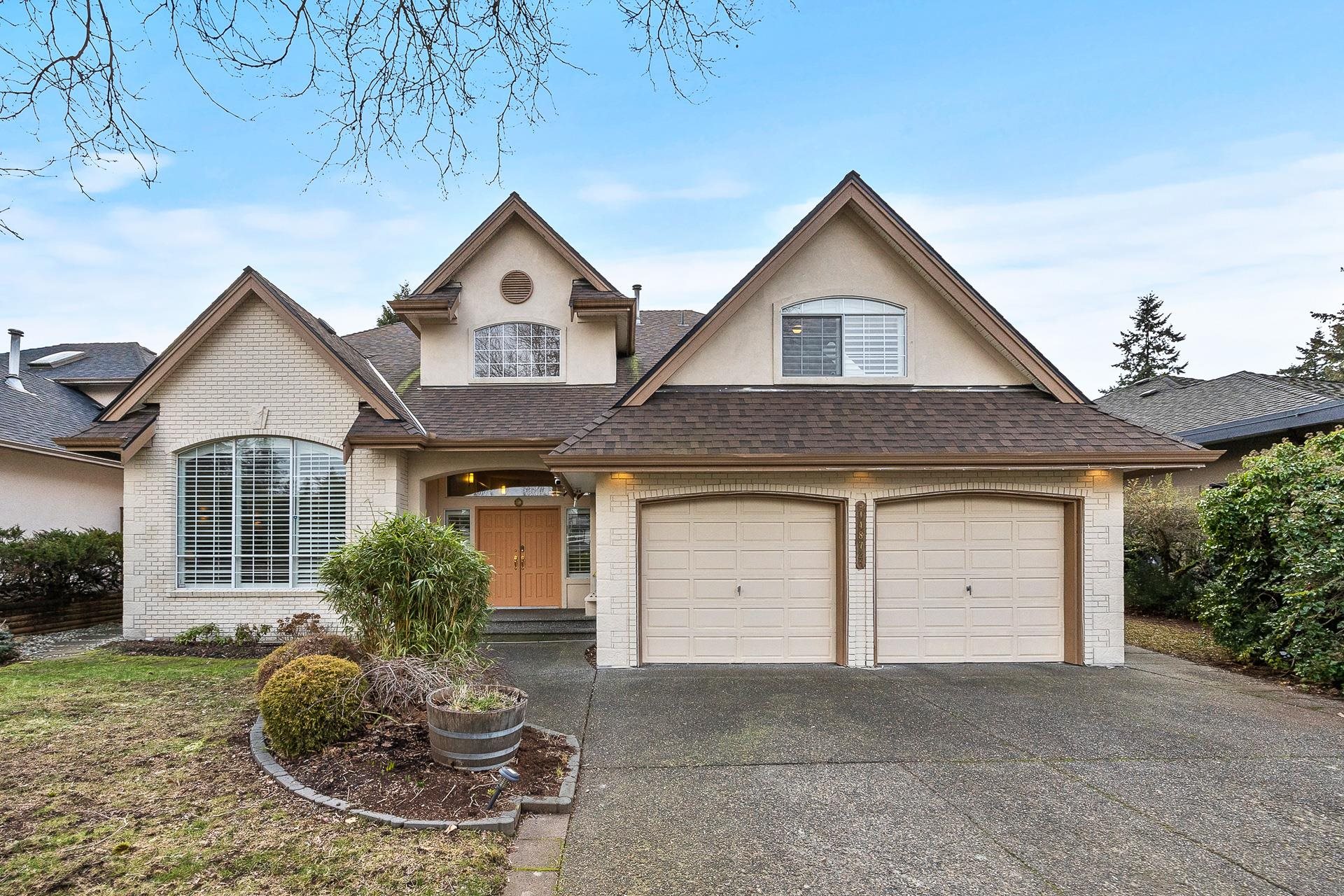 25a Avenue, Surrey, BC V4P 1N8