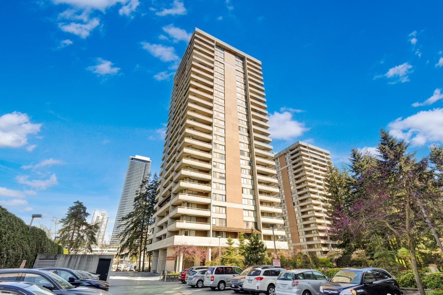 3755 Bartlett Court #1701, Burnaby, BC V3J 7G7