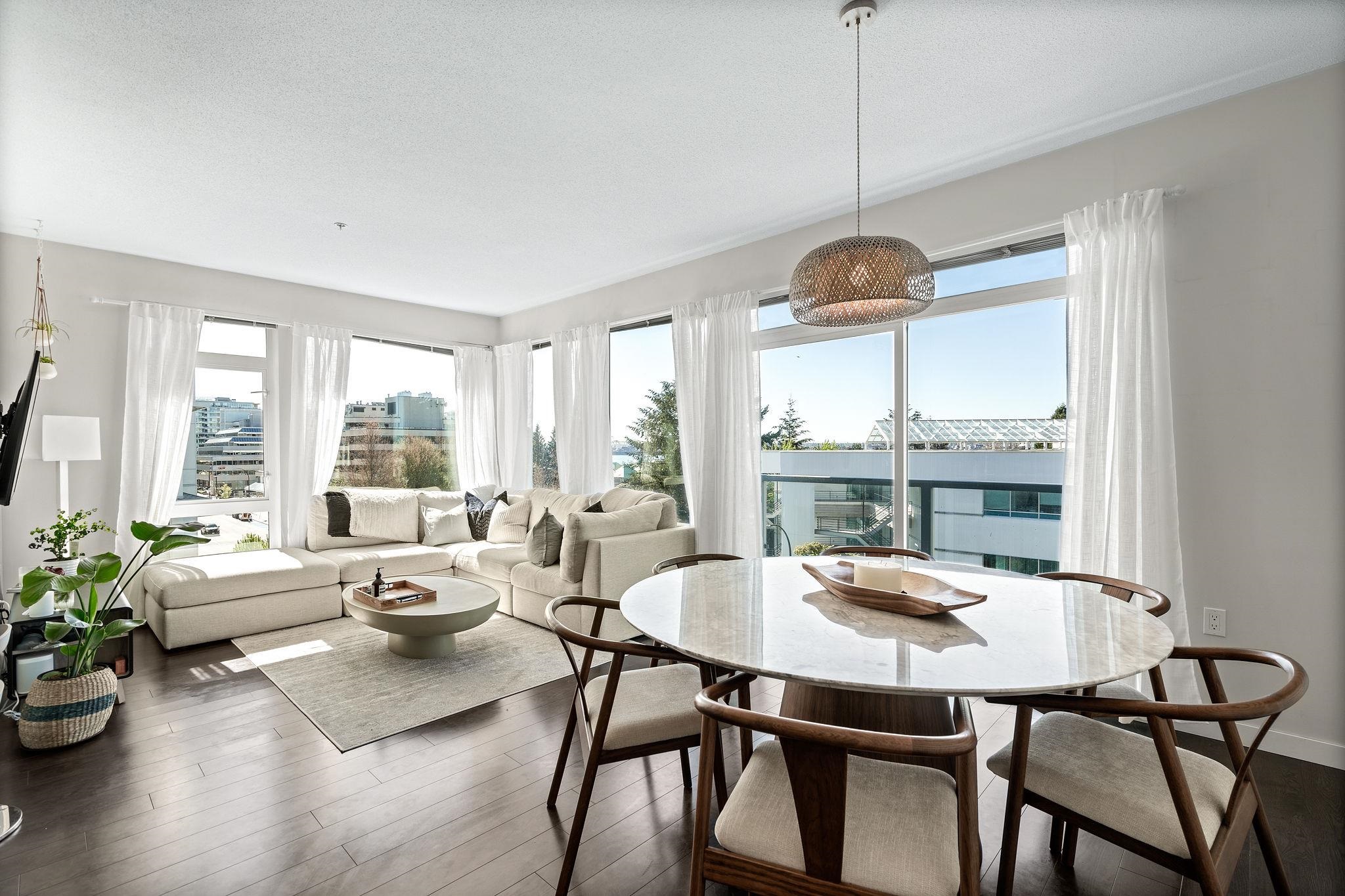 277 West 1st Street #306, North Vancouver, BC V7M 0E8