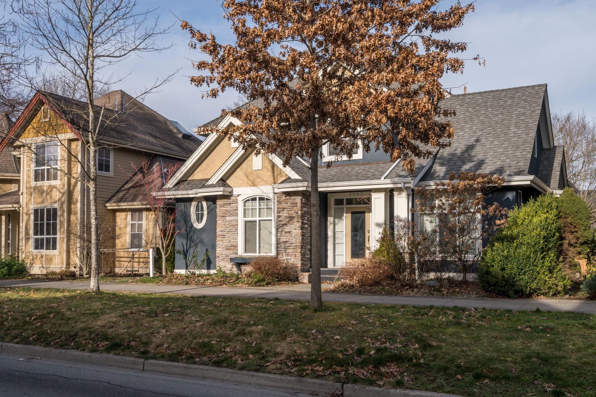 5883 Garrison Boulevard, Chilliwack, BC V2R 5X8