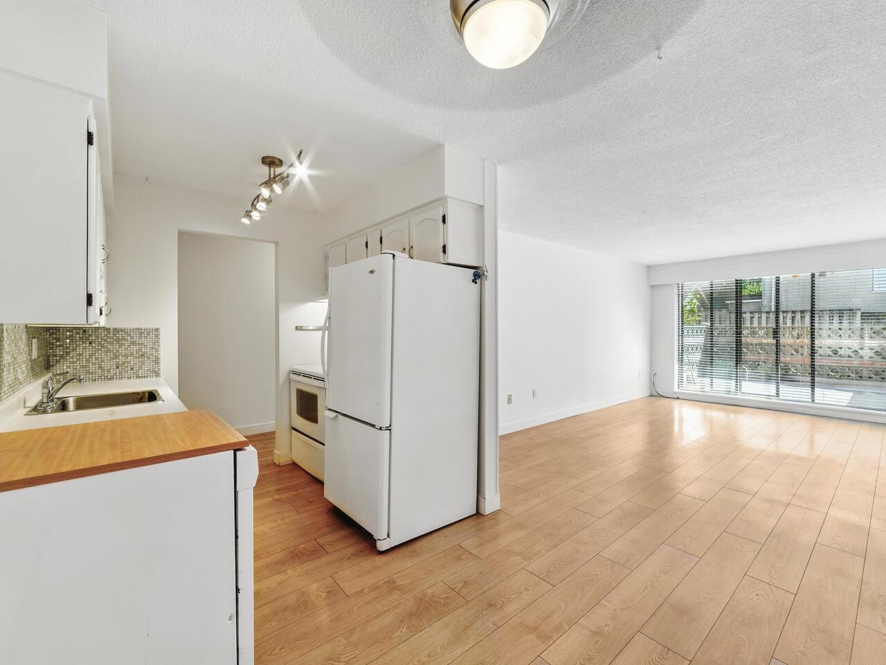 2910 Ontario Street ##101, Vancouver, BC V5T 2Y6