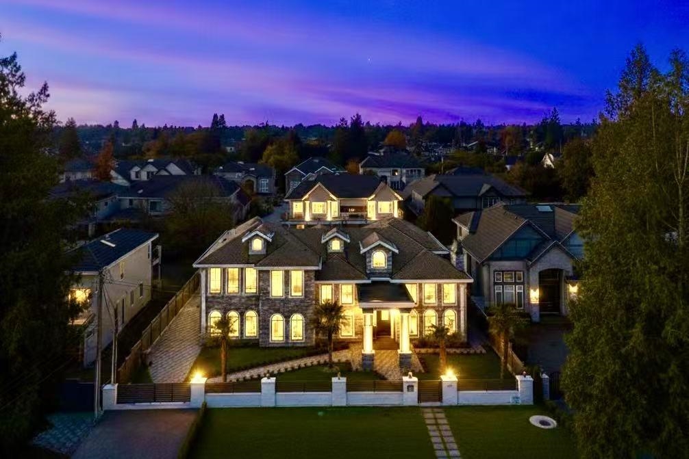 8151 Lundy Road, Richmond, BC V6Y 2H4