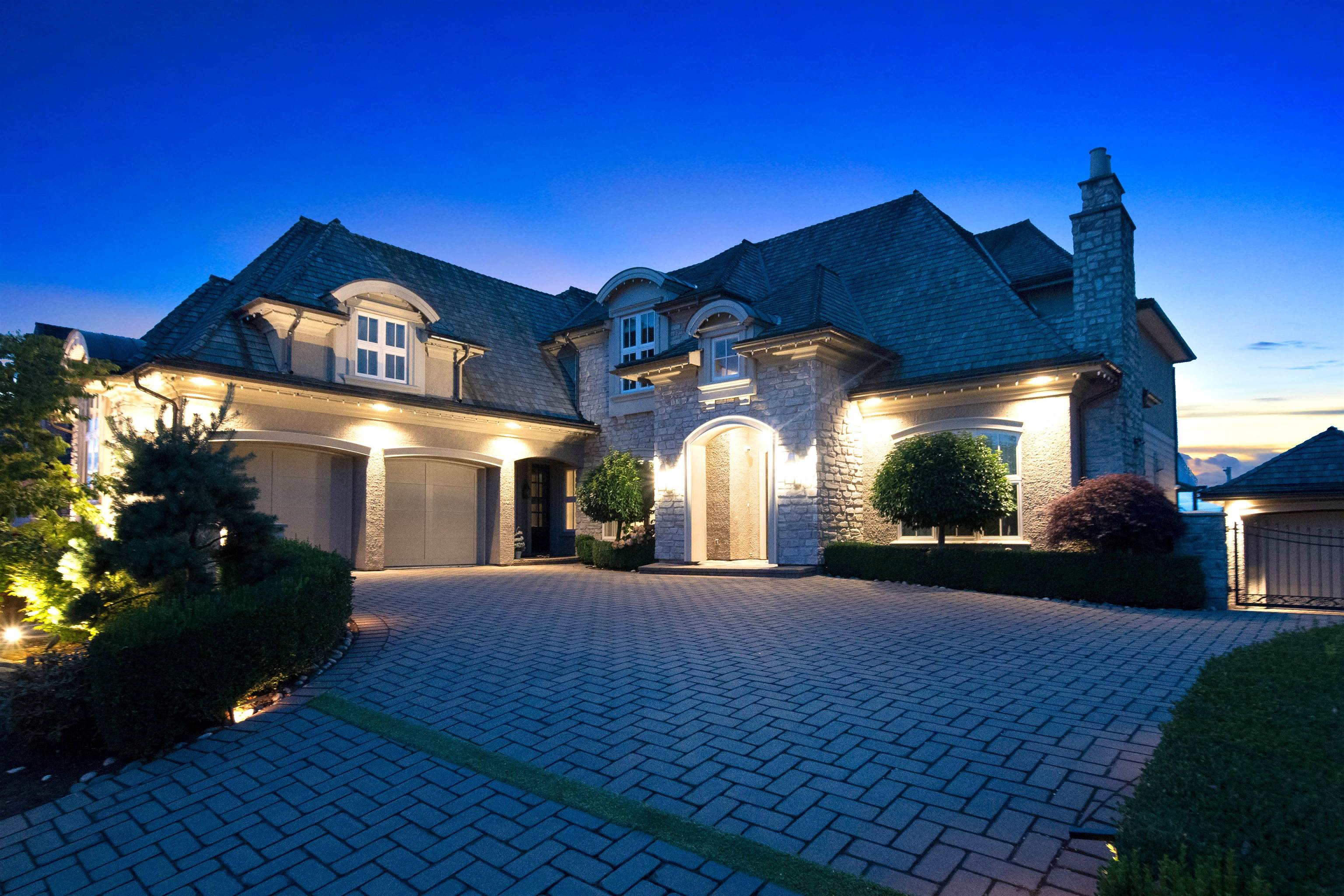 39a Avenue, Surrey, BC V3Z 0Y3