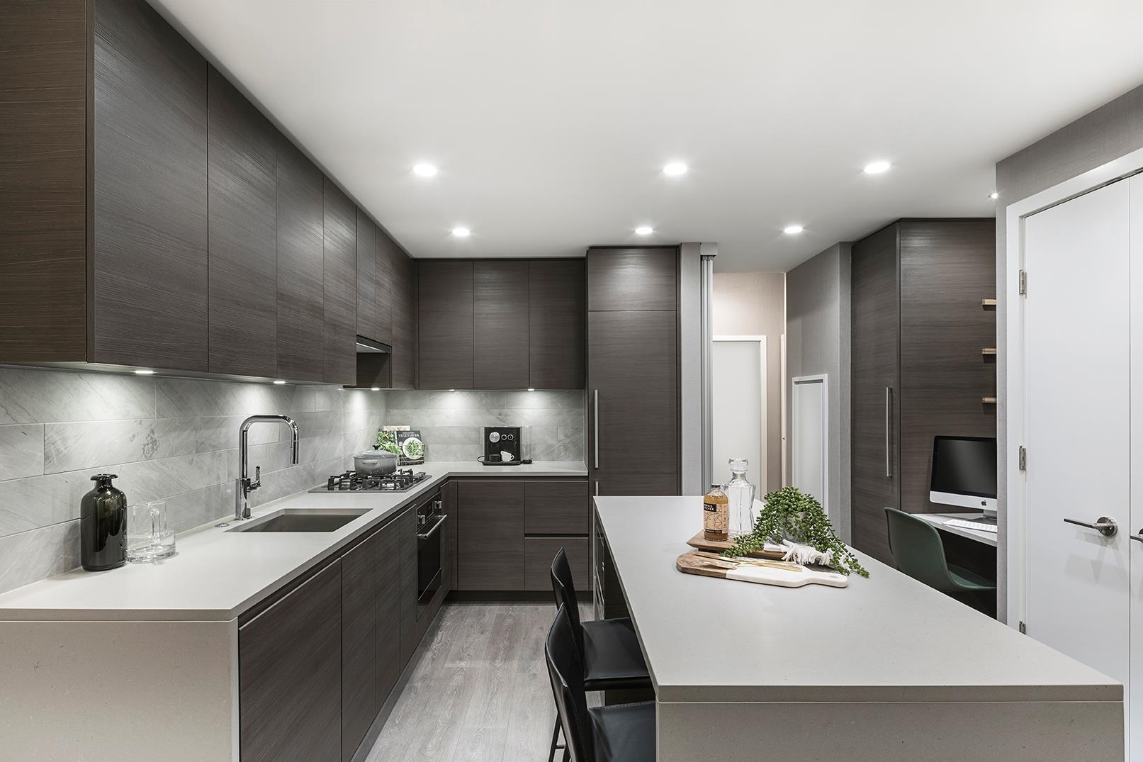 2108 Gilmore Ave #4609, Burnaby, BC V5C 0N8