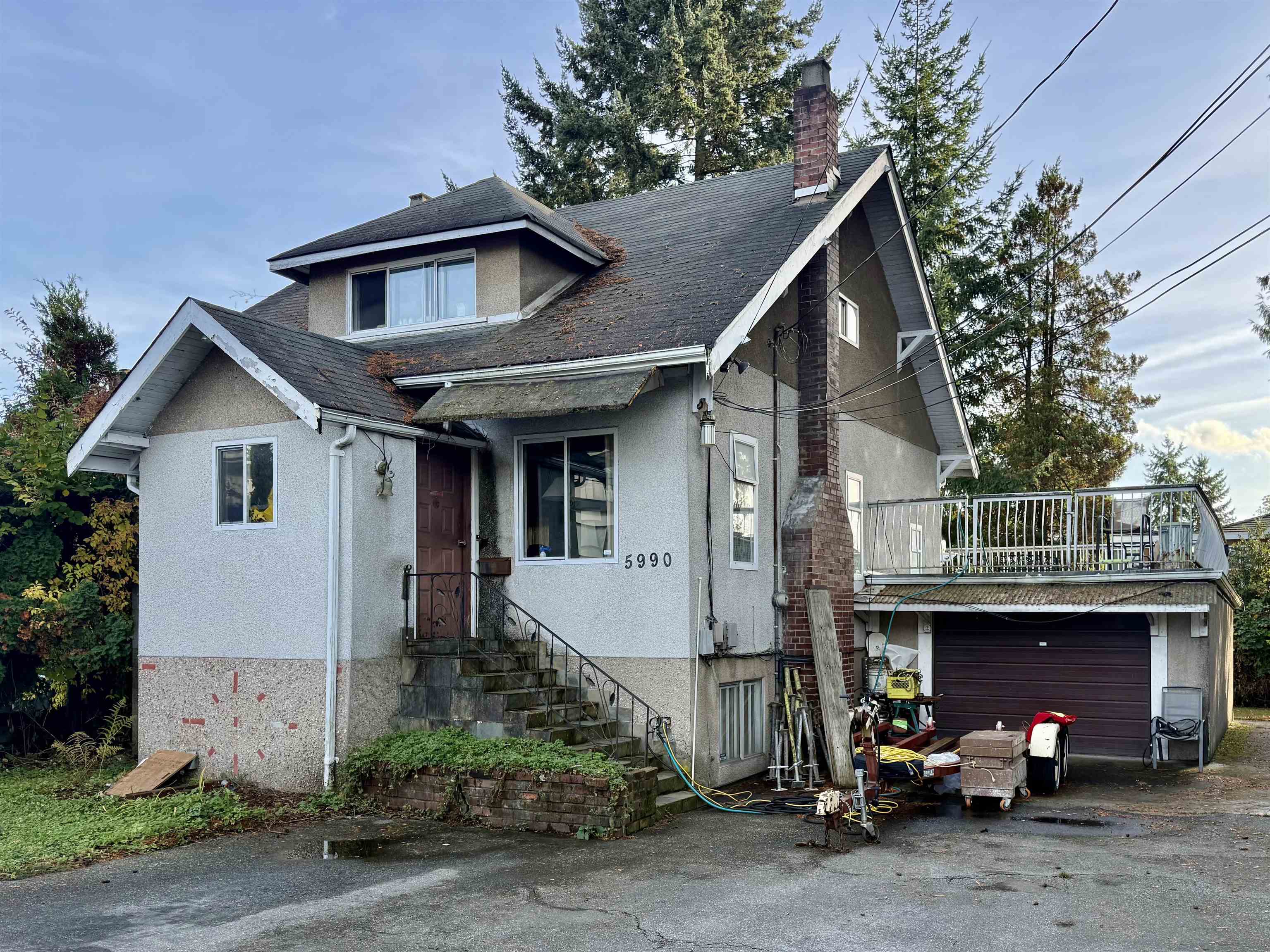 5990 Irmin Street, Burnaby, BC V5J 1Z1