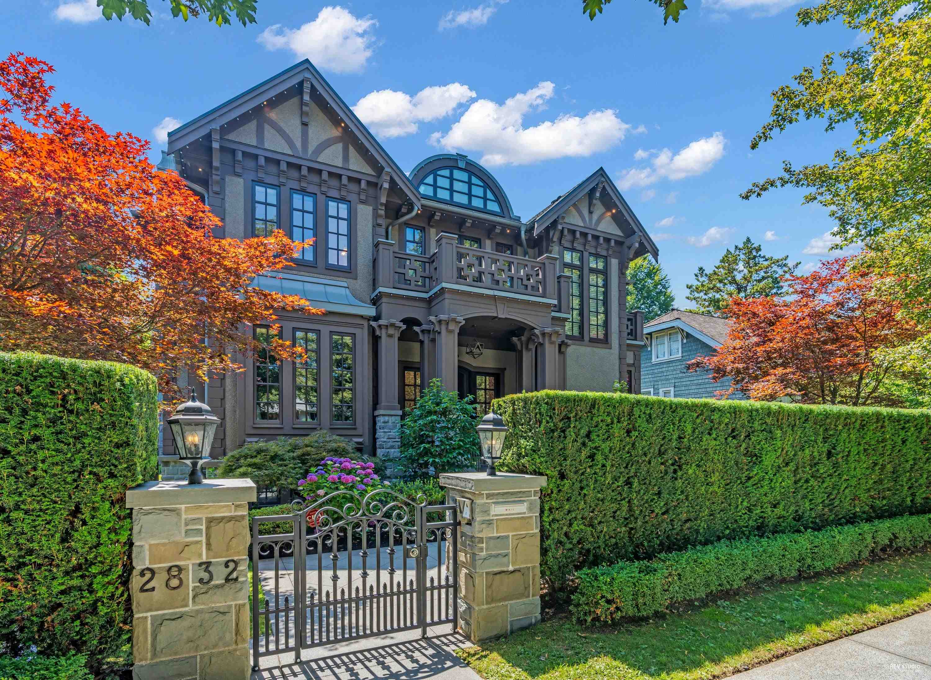 2832 West 44th Avenue, Vancouver, BC V6N 3K2